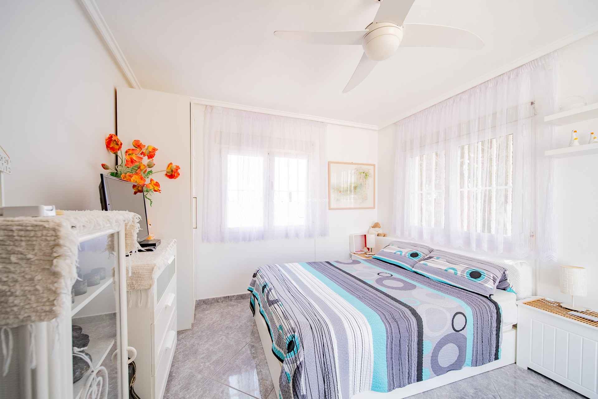 Resale - Villa - Orihuela Costa - La Florida