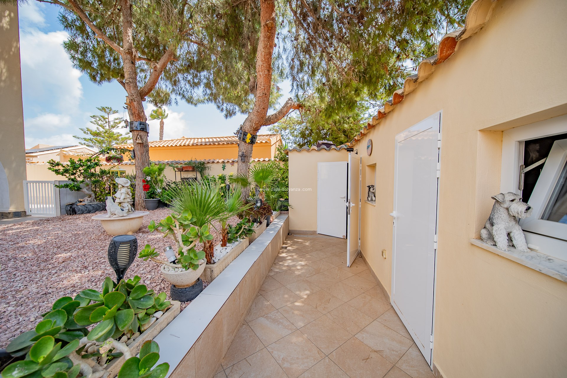 Resale - Villa - Orihuela Costa - La Florida