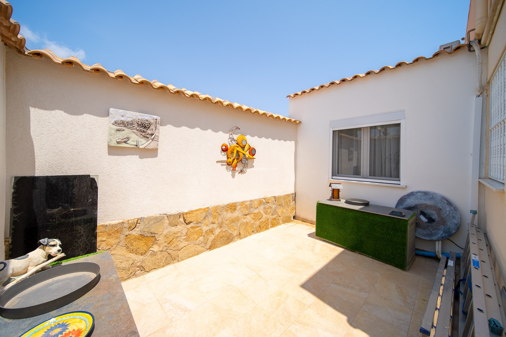 Resale - Villa - Orihuela Costa - La Florida
