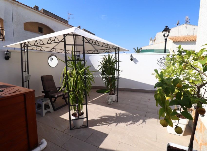 Resale - Villa - Orihuela Costa - La Florida
