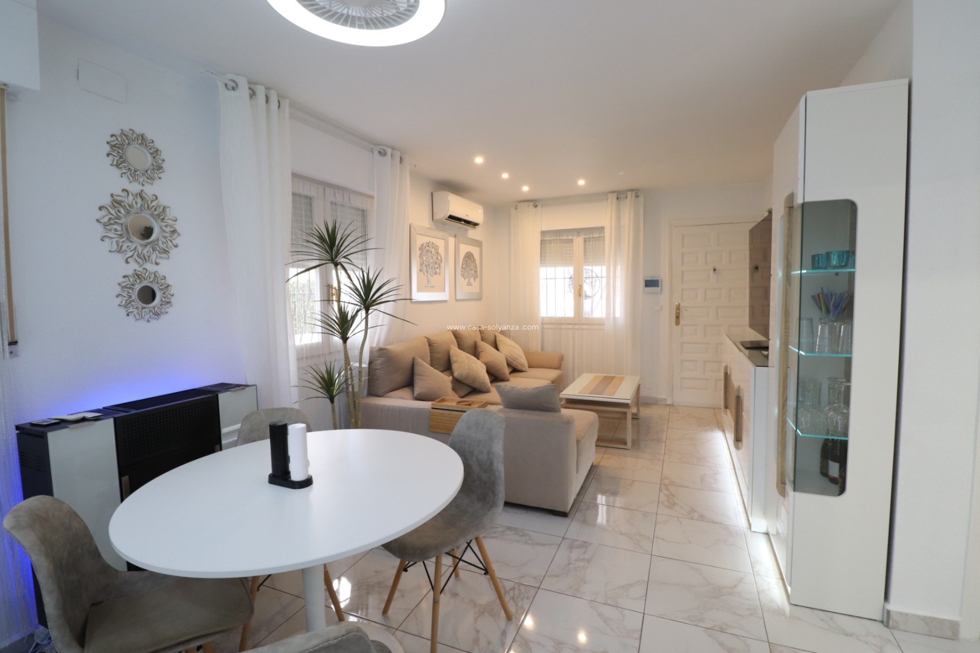 Resale - Villa - Orihuela Costa - La Florida