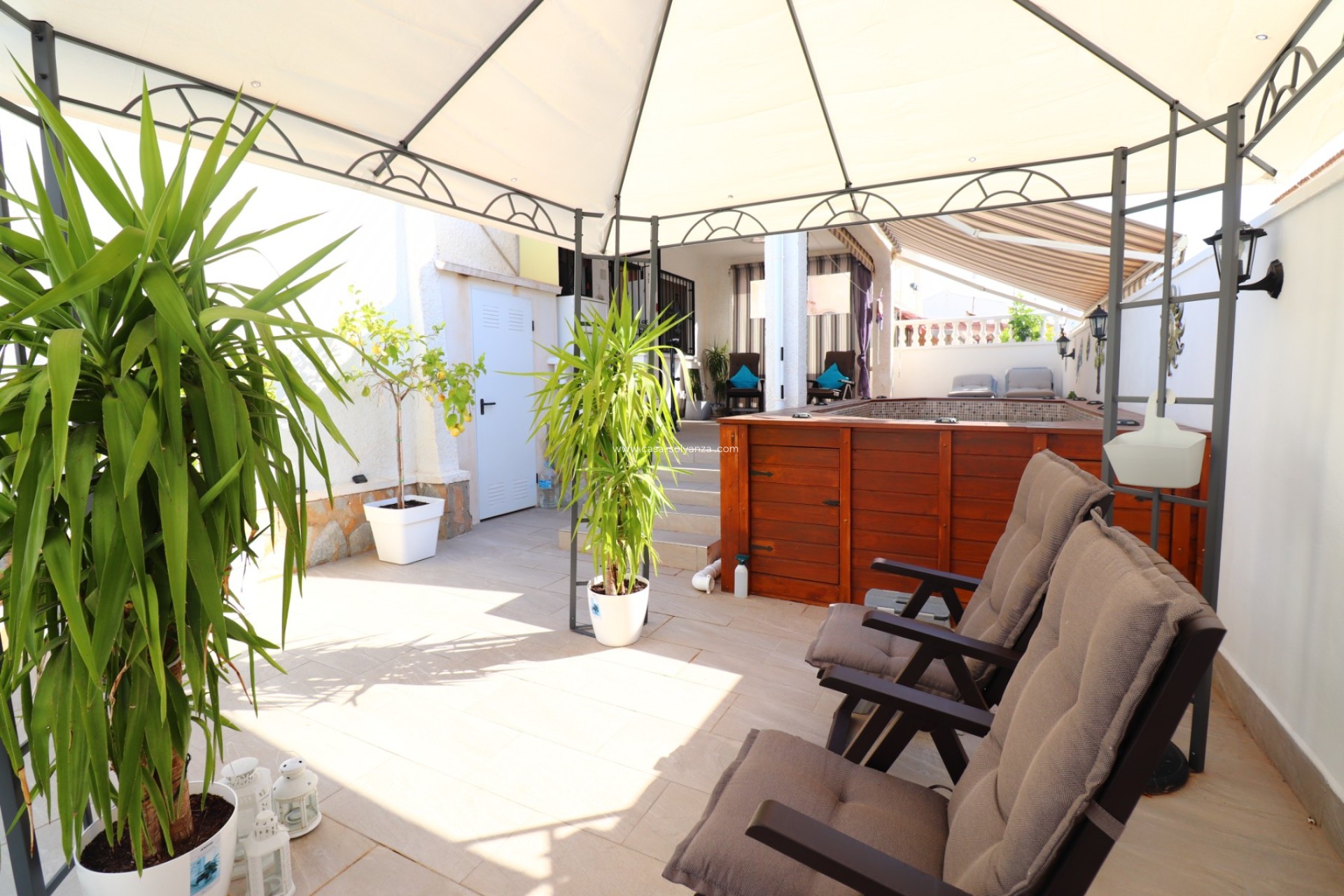 Resale - Villa - Orihuela Costa - La Florida