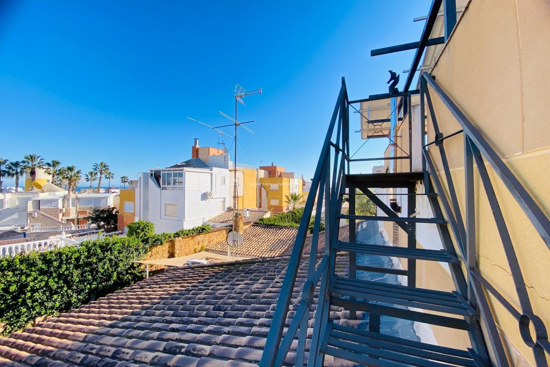 Resale - Villa - Orihuela Costa - La Florida