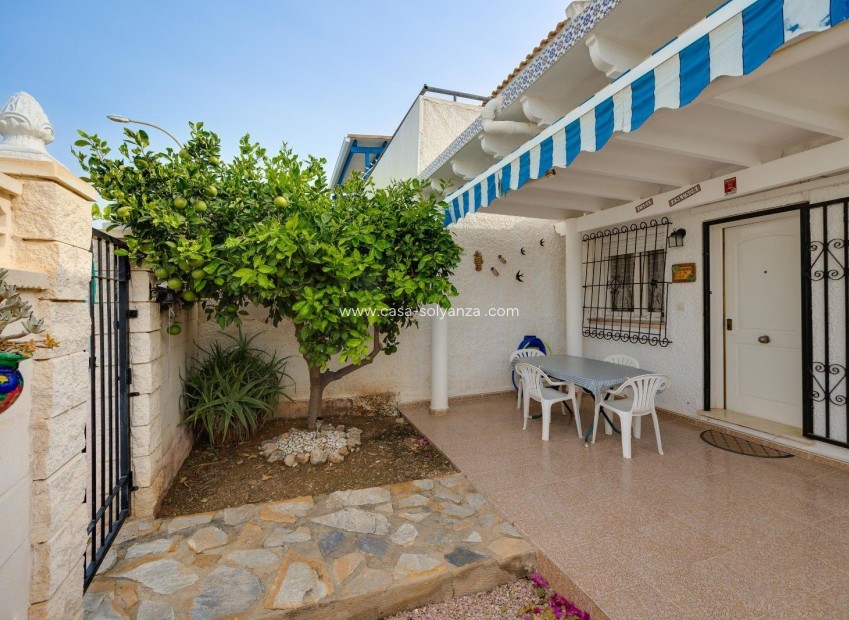 Resale - Villa - Orihuela Costa - La Florida