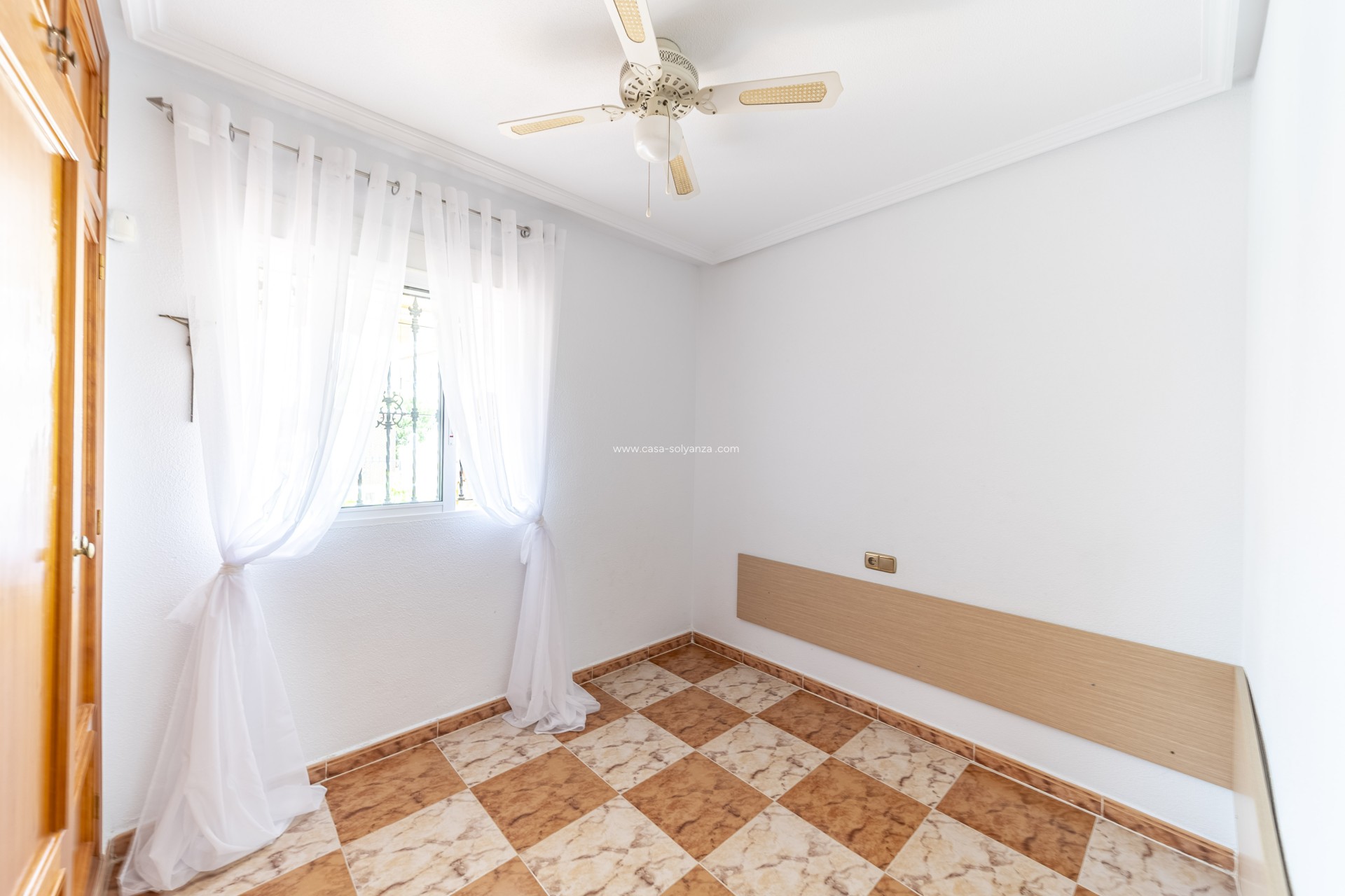 Resale - Villa - Orihuela Costa - La Regia