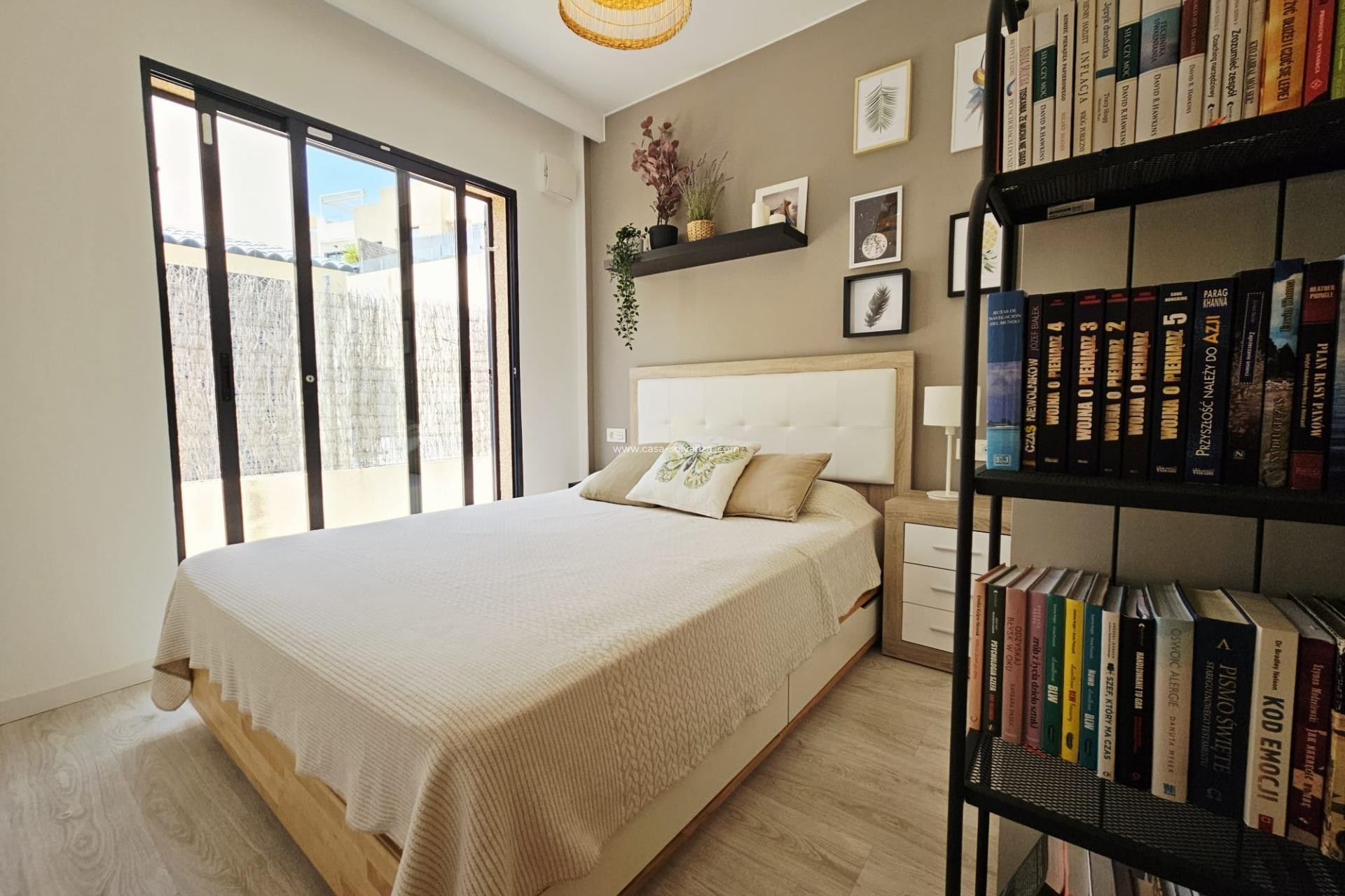 Resale - Villa - Orihuela Costa - La Regia