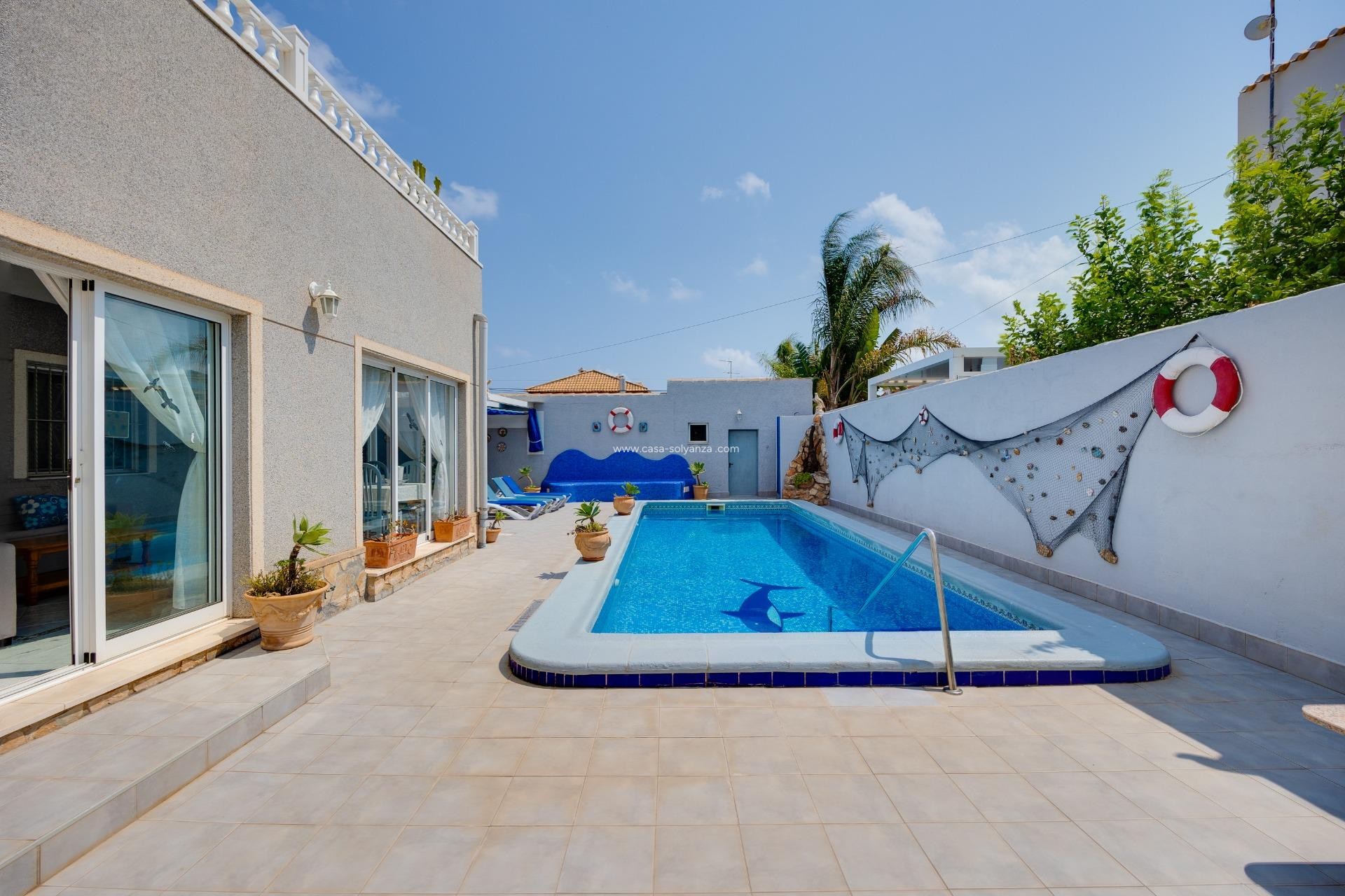 Resale - Villa - Orihuela Costa - La Regia