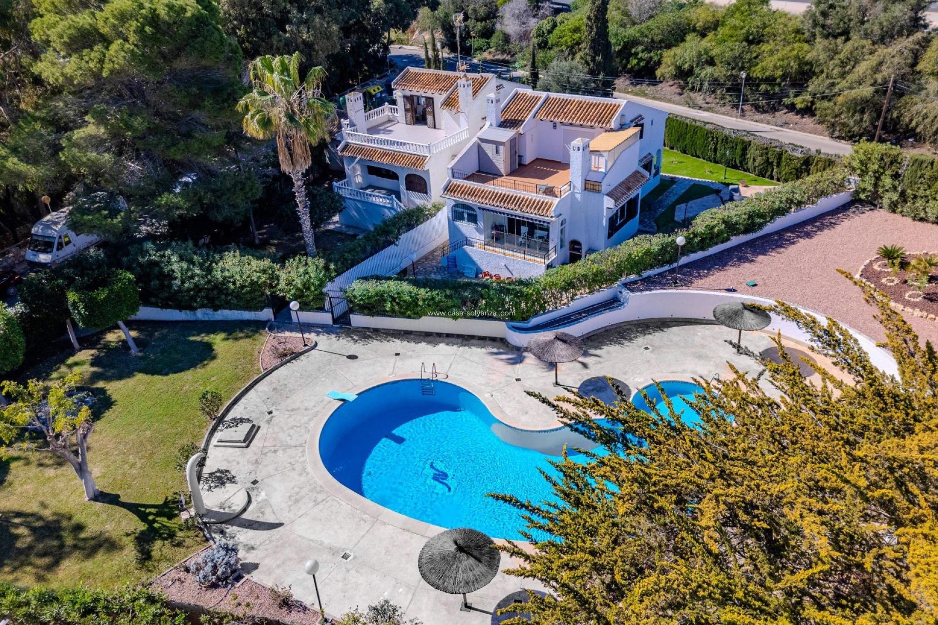Resale - Villa - Orihuela Costa - La Zenia