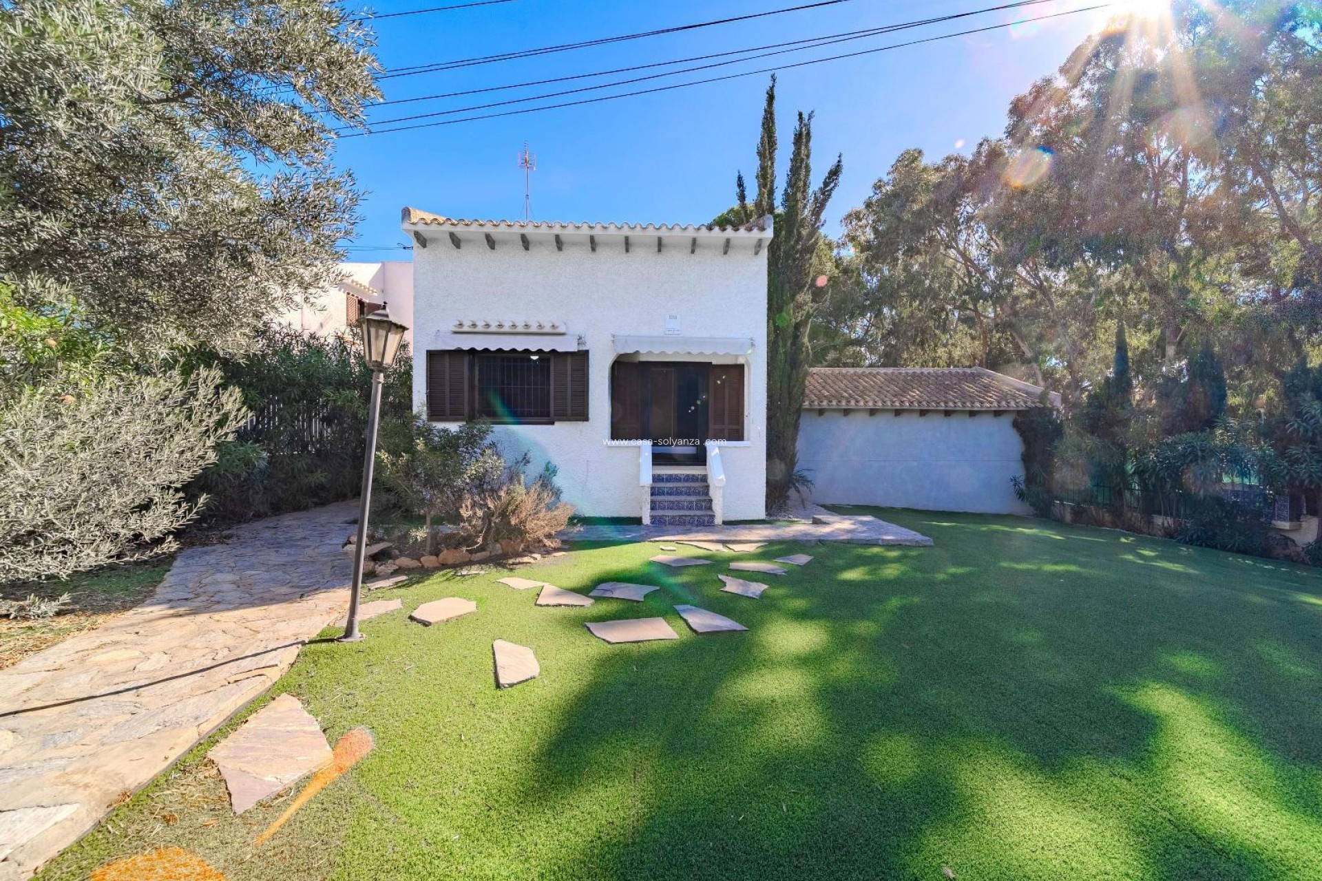 Resale - Villa - Orihuela Costa - La Zenia