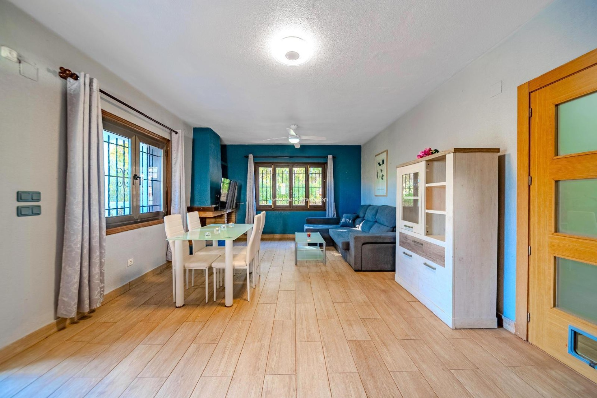 Resale - Villa - Orihuela Costa - La Zenia