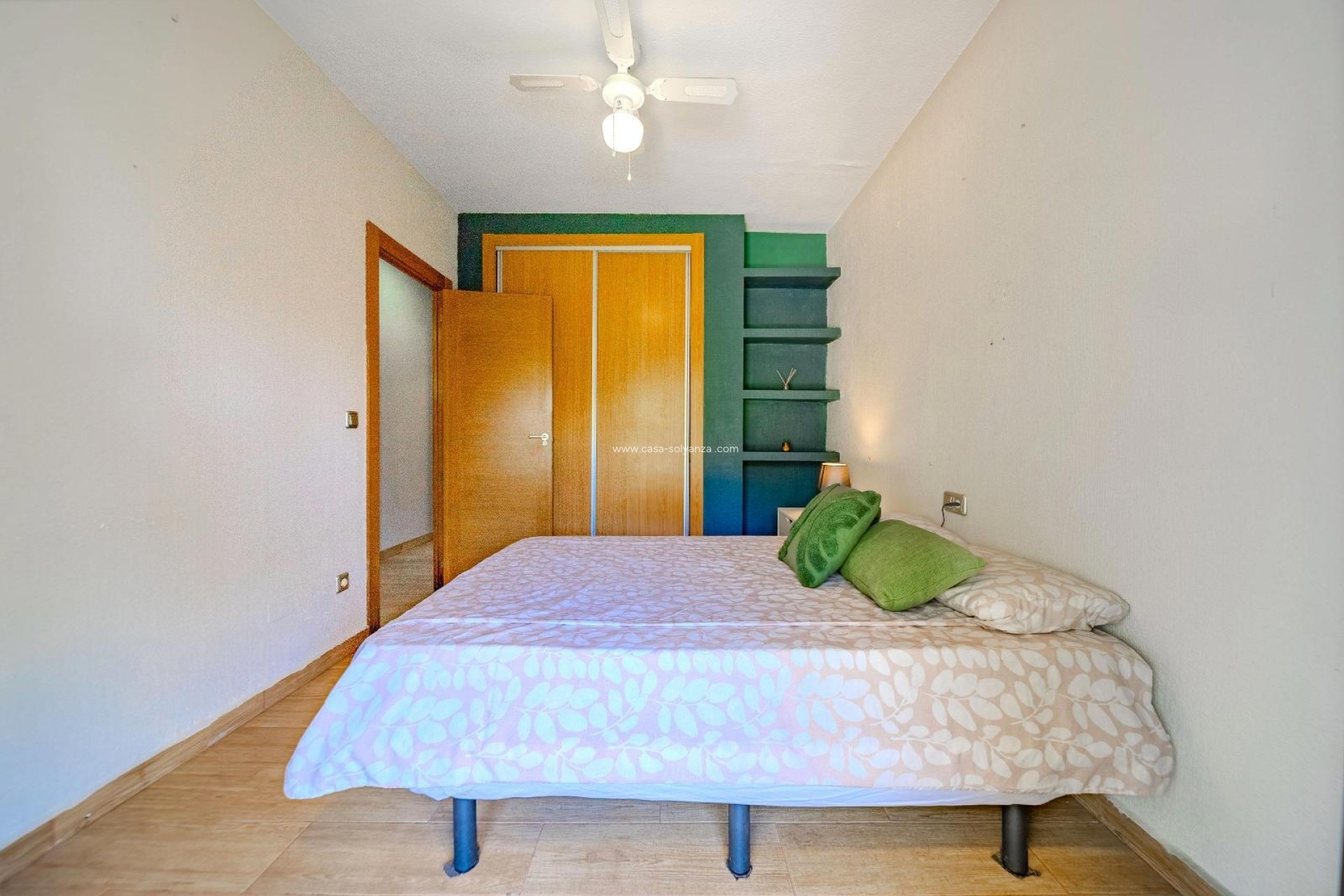 Resale - Villa - Orihuela Costa - La Zenia