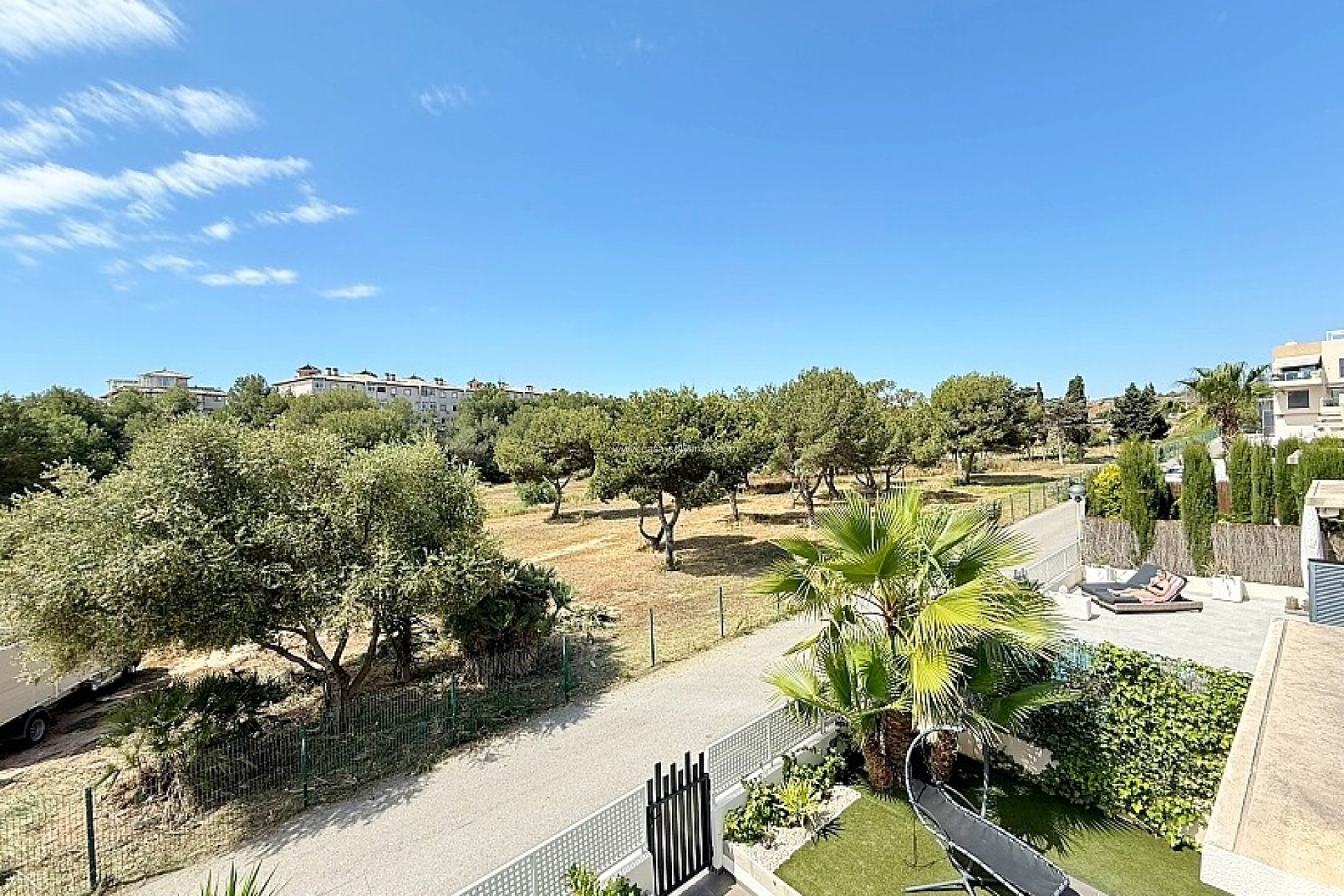 Resale - Villa - Orihuela Costa - La Zenia