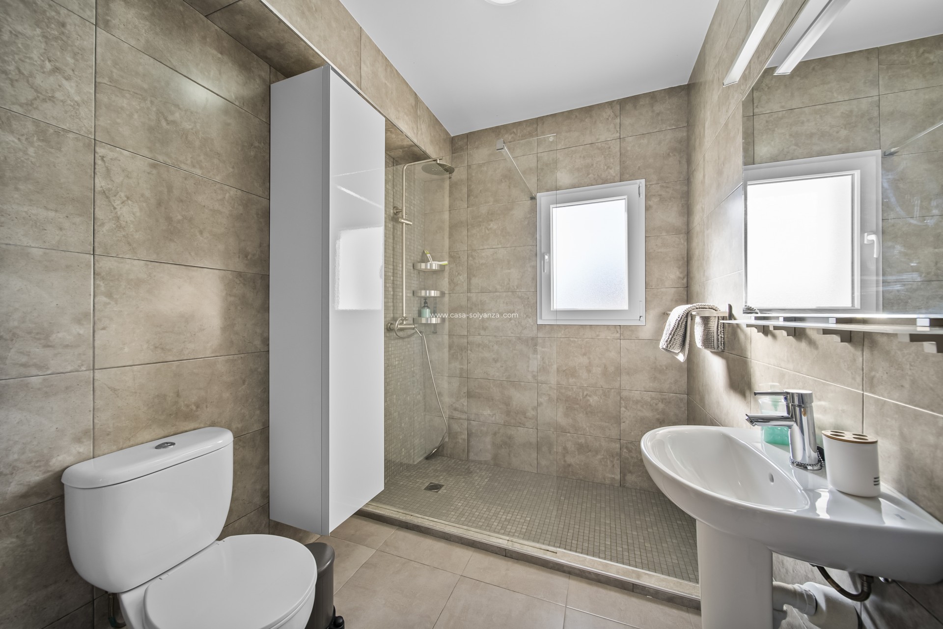 Resale - Villa - Orihuela Costa - La Zenia