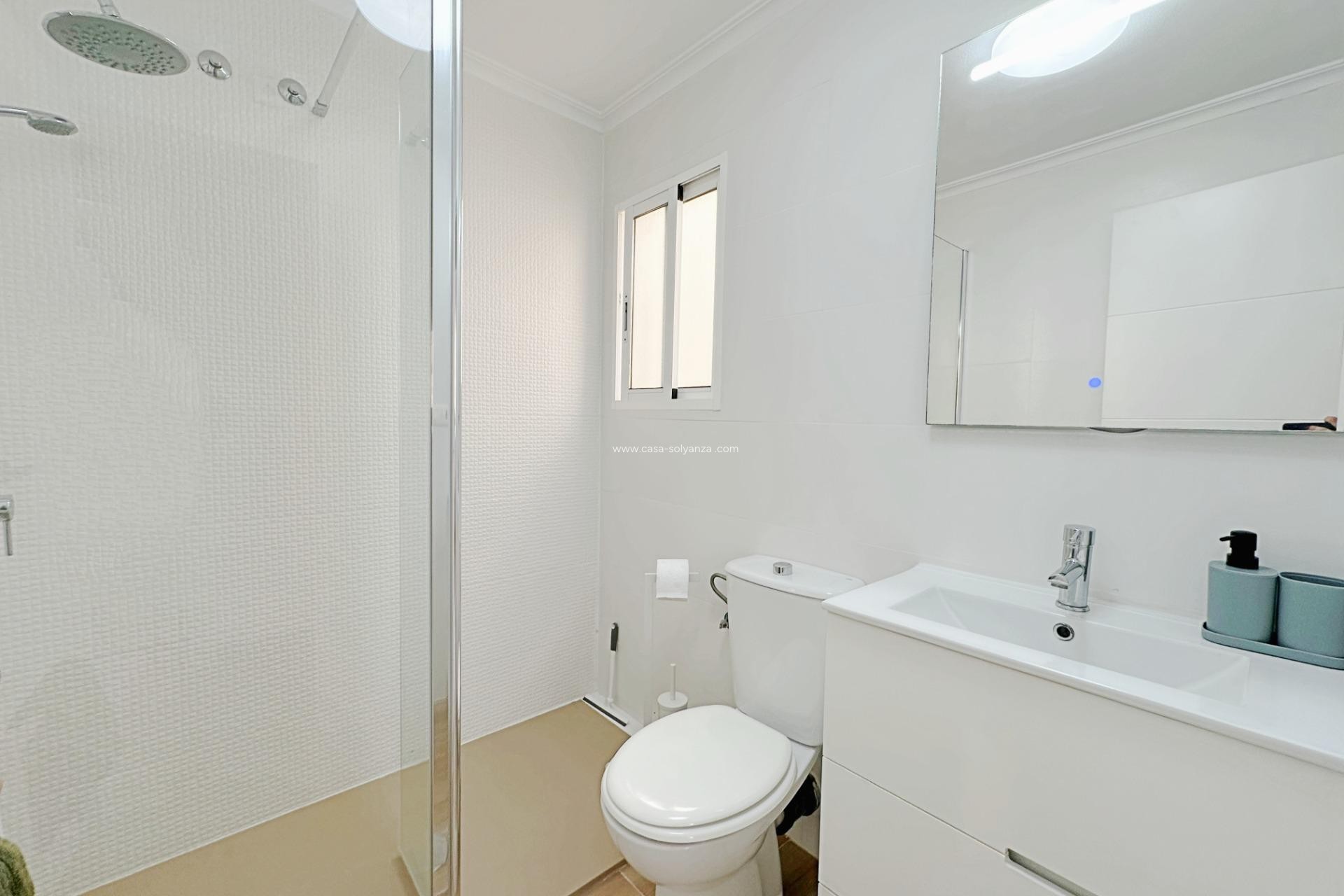 Resale - Villa - Orihuela Costa - La Zenia