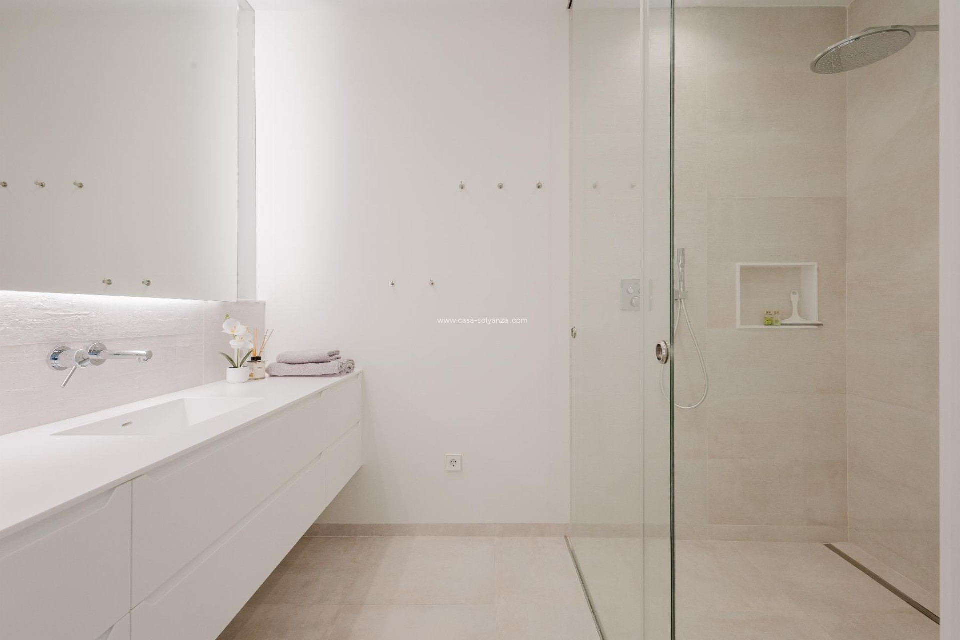 Resale - Villa - Orihuela Costa - Las Colinas Golf Resort