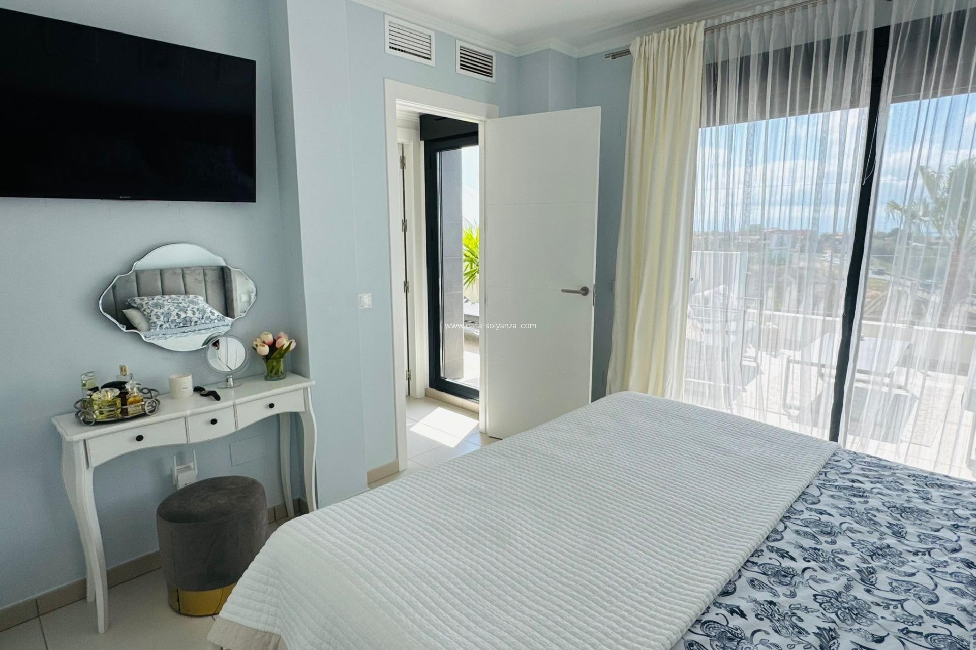 Resale - Villa - Orihuela Costa - Lomas de Cabo Roig