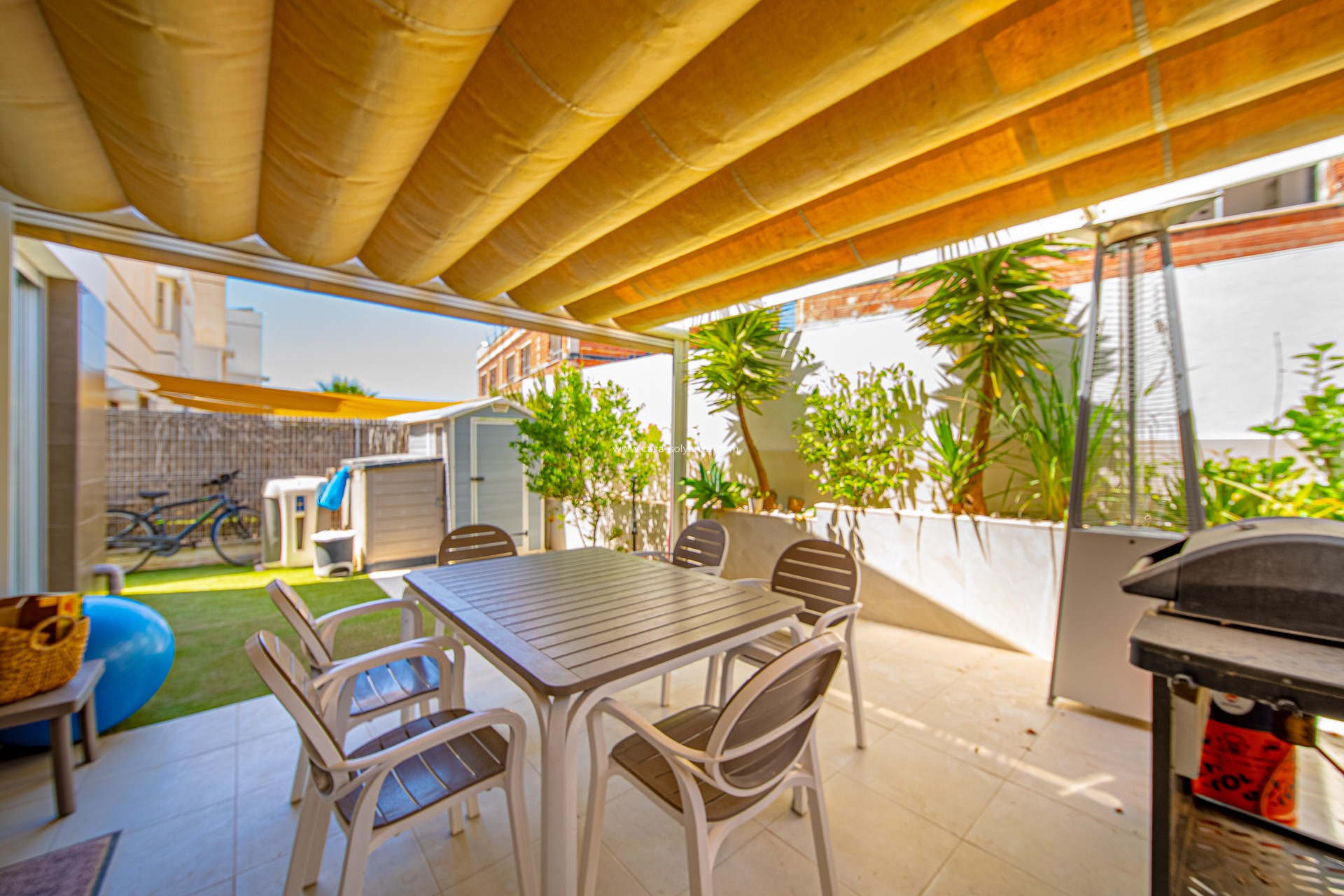 Resale - Villa - Orihuela Costa - Lomas de Cabo Roig