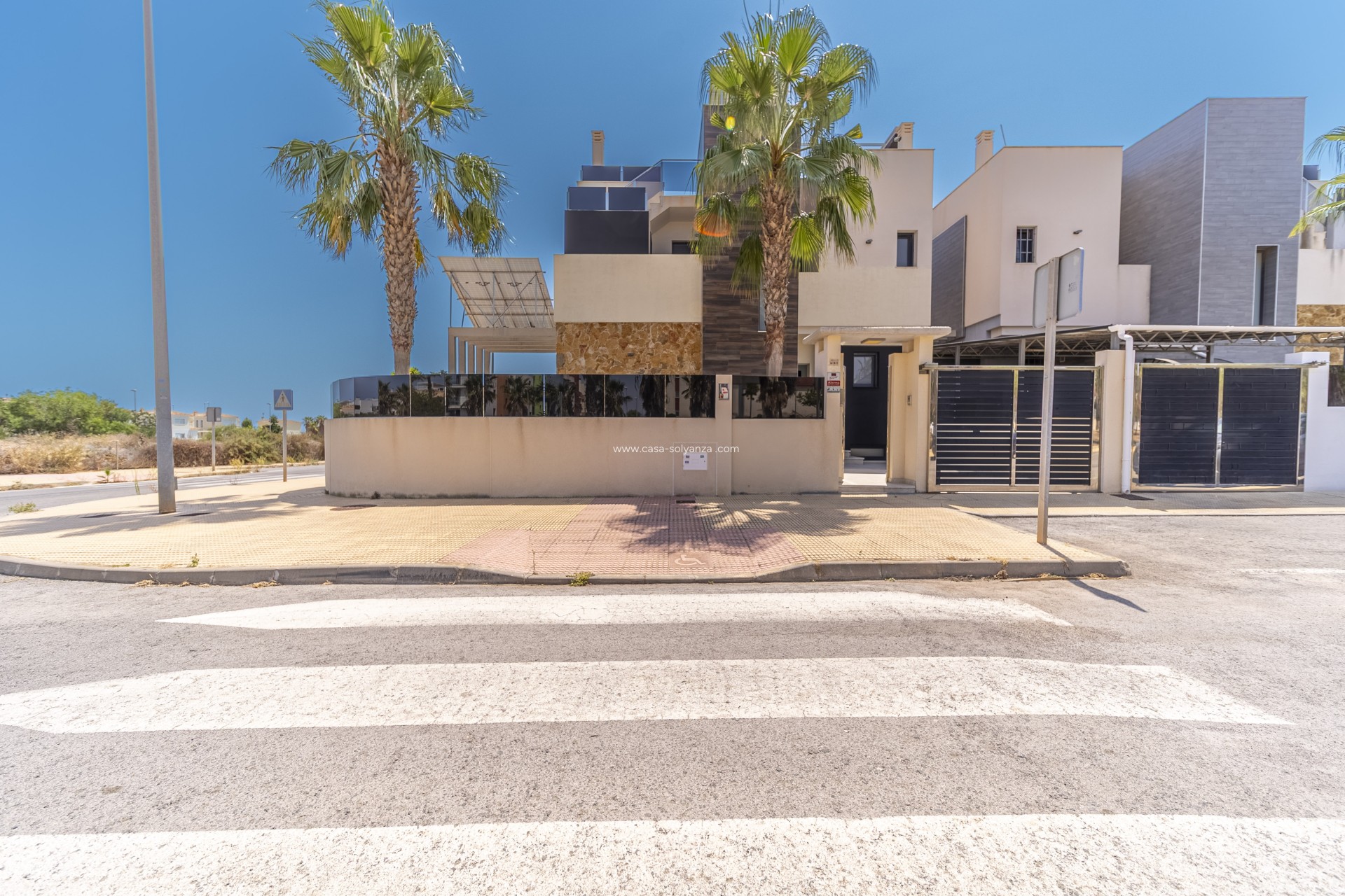 Resale - Villa - Orihuela Costa - Lomas de Cabo Roig