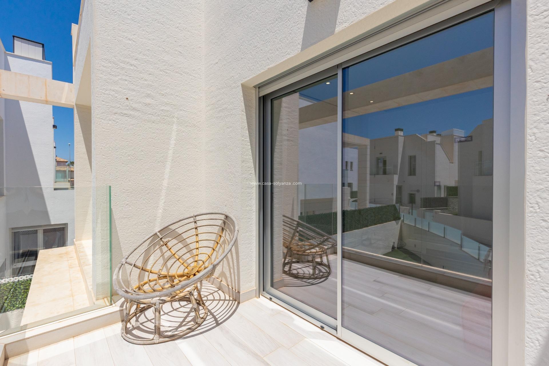 Resale - Villa - Orihuela Costa - Lomas de Cabo Roig