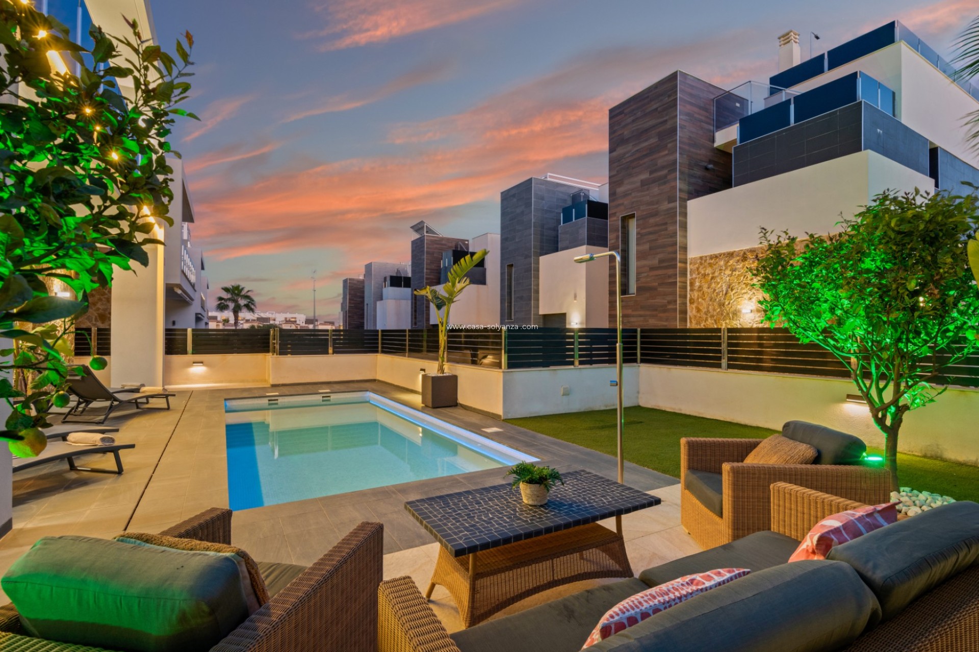 Resale - Villa - Orihuela Costa - Lomas de Campoamor