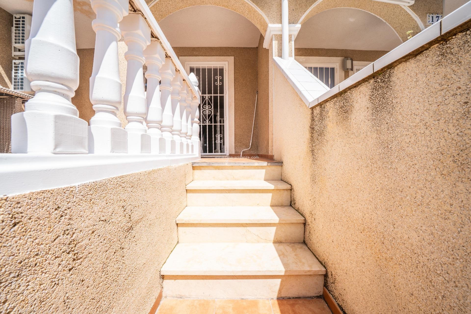 Resale - Villa - Orihuela Costa - Los Almendros-La Florida