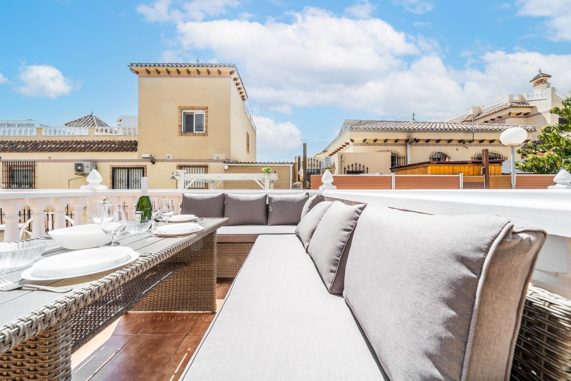 Resale - Villa - Orihuela Costa - Los Almendros-La Florida