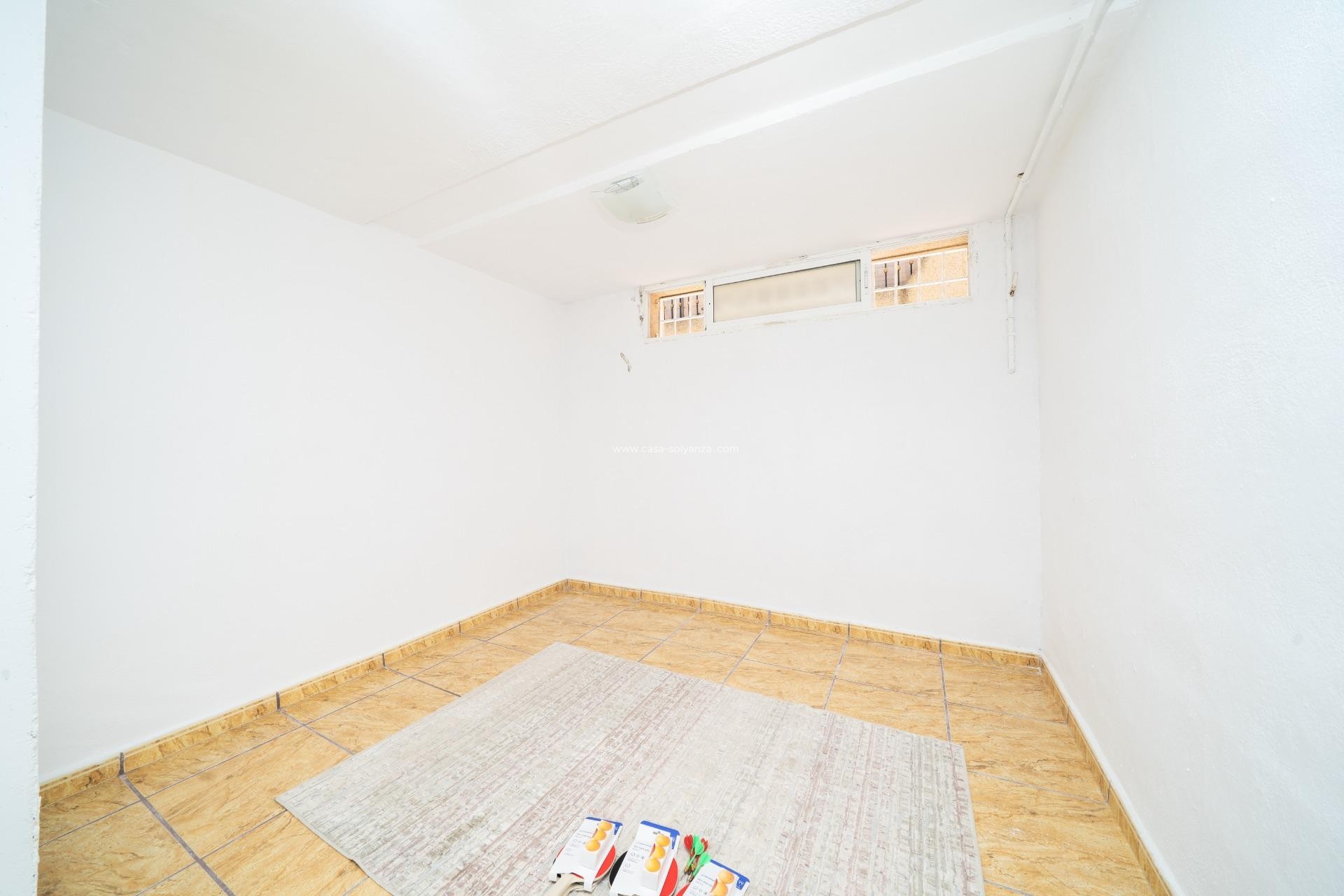 Resale - Villa - Orihuela Costa - Los Almendros-La Florida