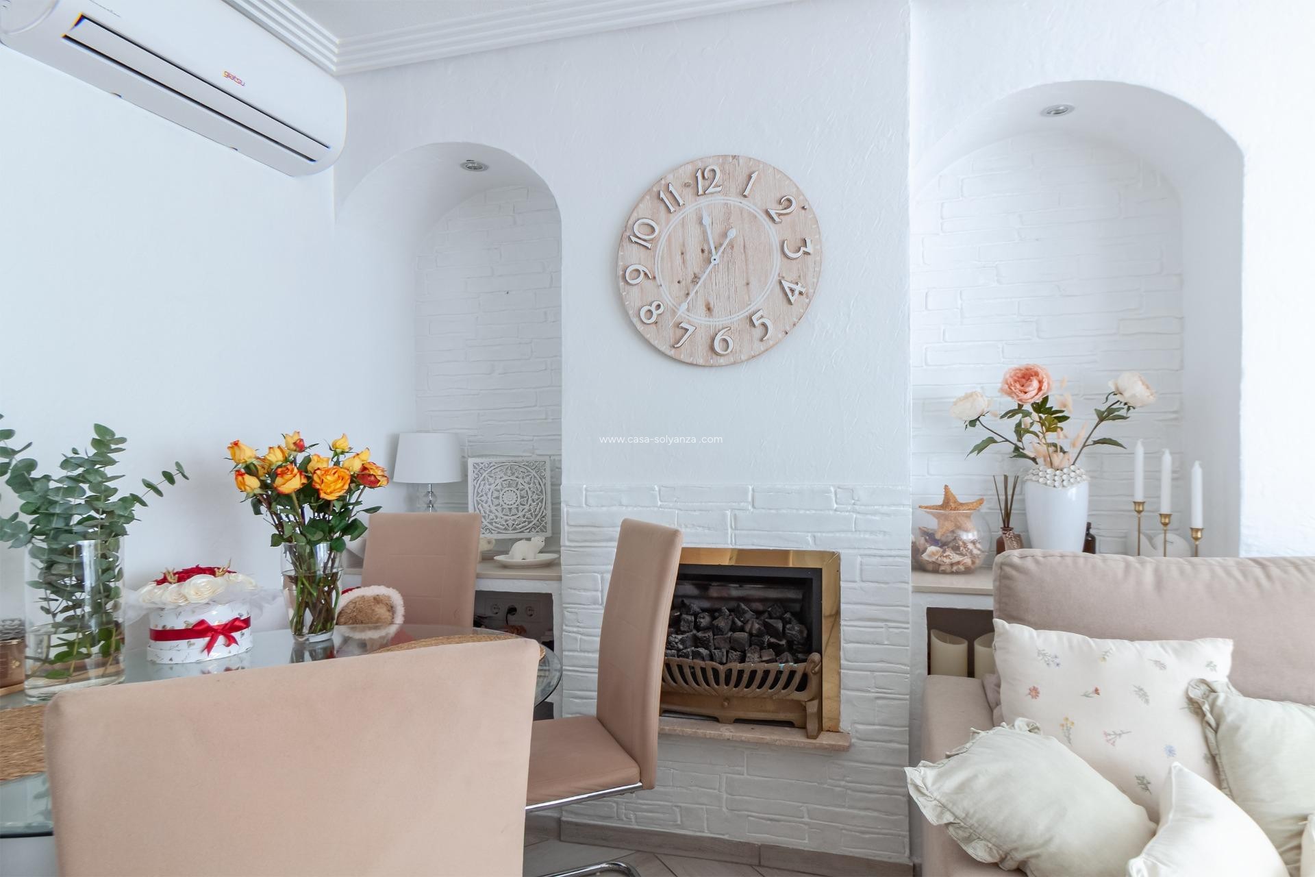 Resale - Villa - Orihuela Costa - Los Almendros-La Florida