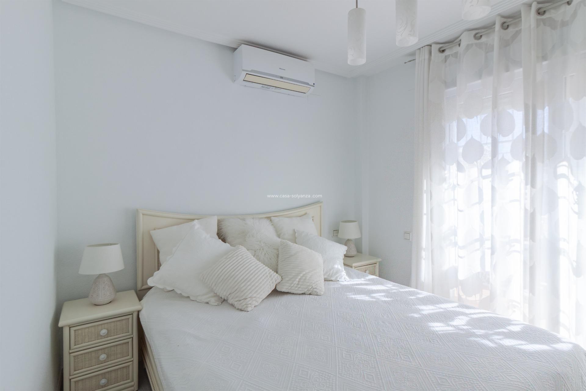 Resale - Villa - Orihuela Costa - Los Almendros-La Florida