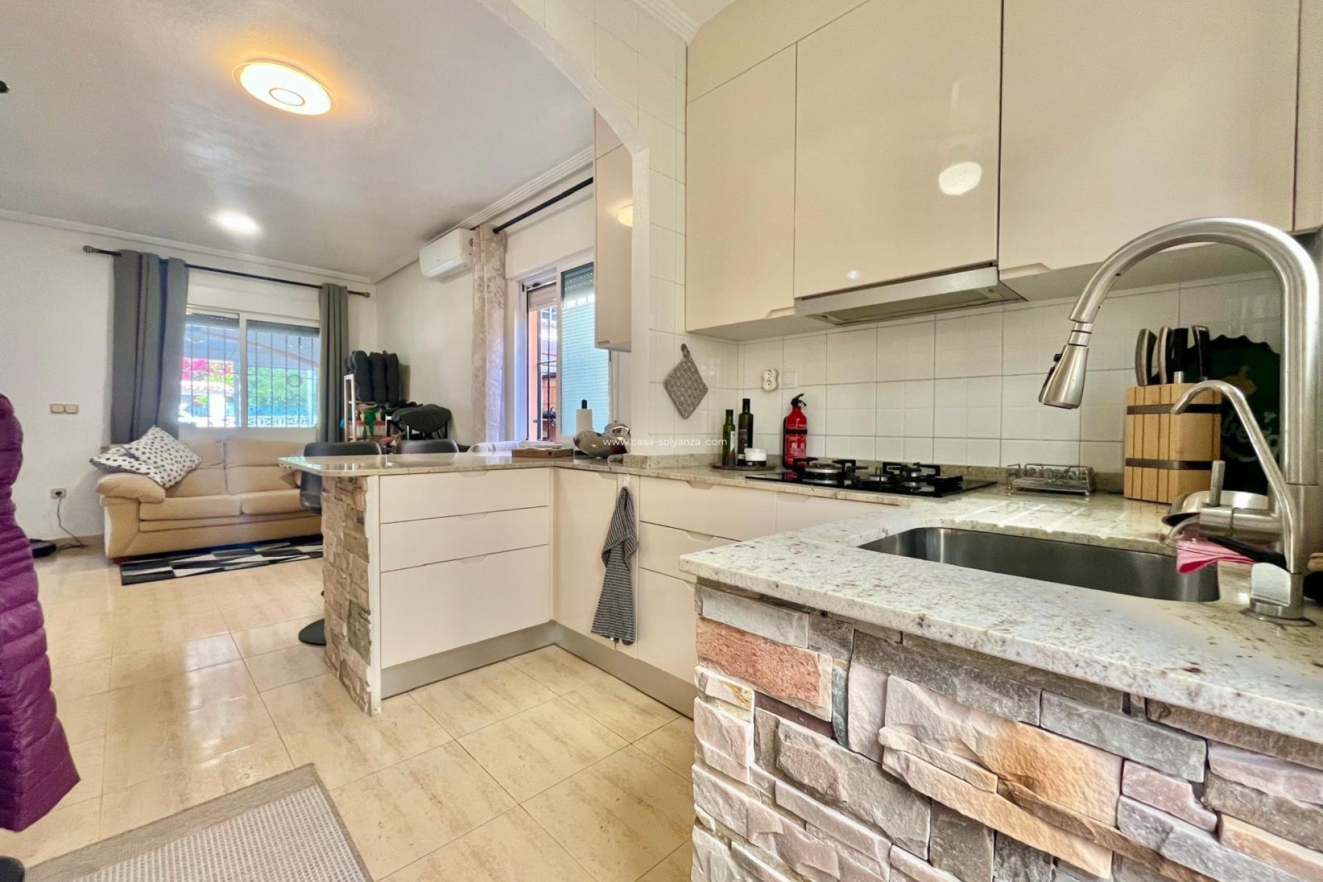 Resale - Villa - Orihuela Costa - Los Almendros-La Florida