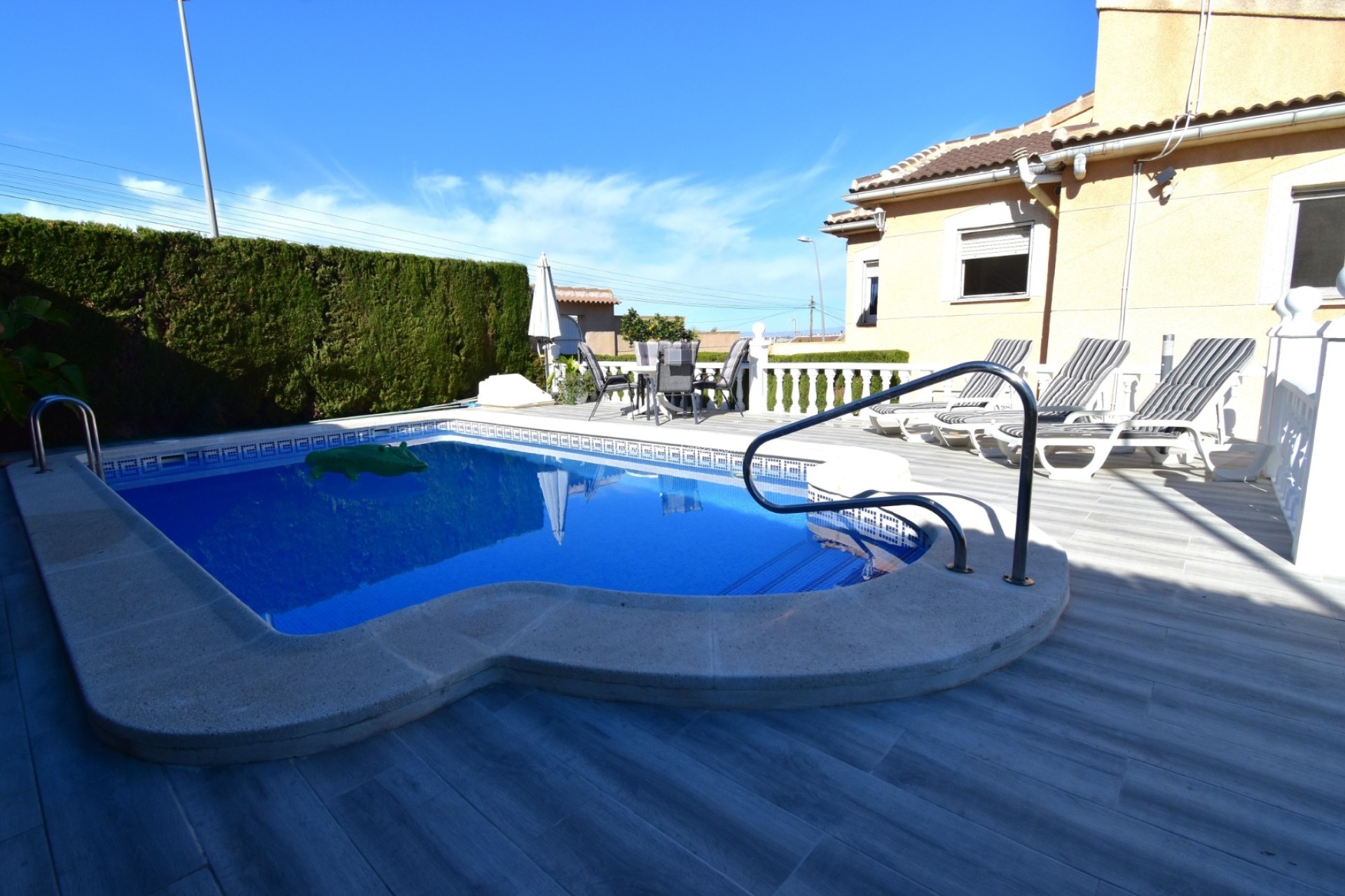 Resale - Villa - Orihuela Costa - Los Balcones