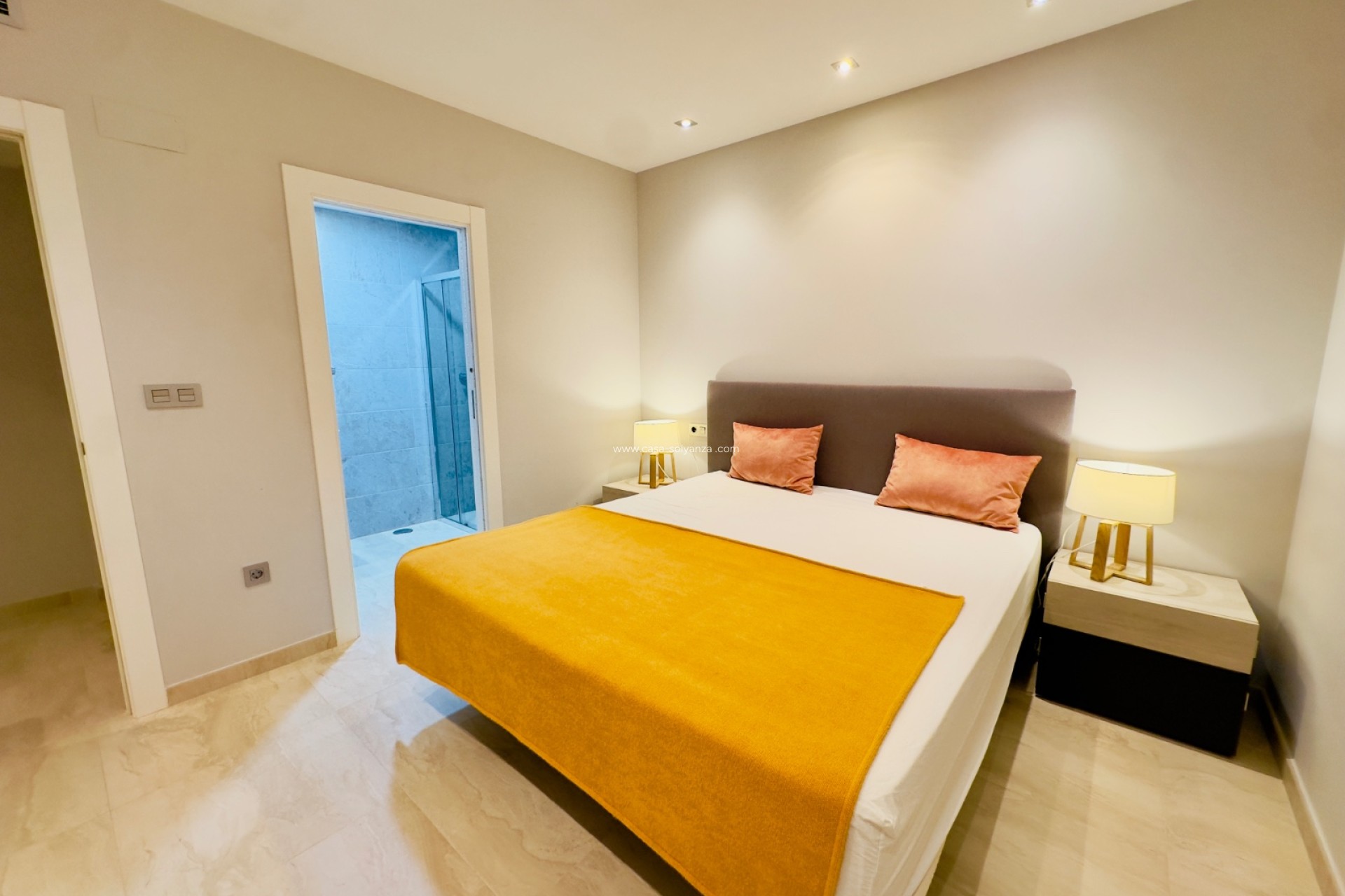 Resale - Villa - Orihuela Costa - Los Dolses