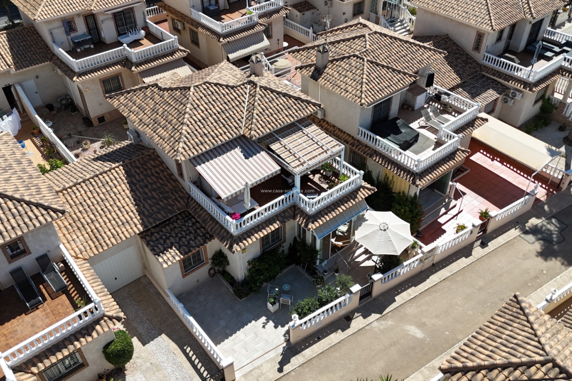 Resale - Villa - Orihuela Costa - Los Dolses