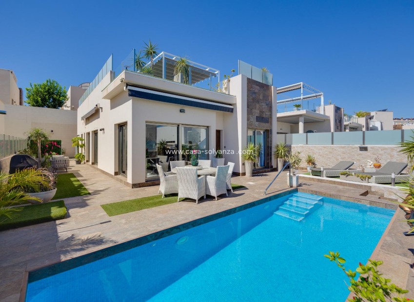 Resale - Villa - Orihuela Costa - Pau 26