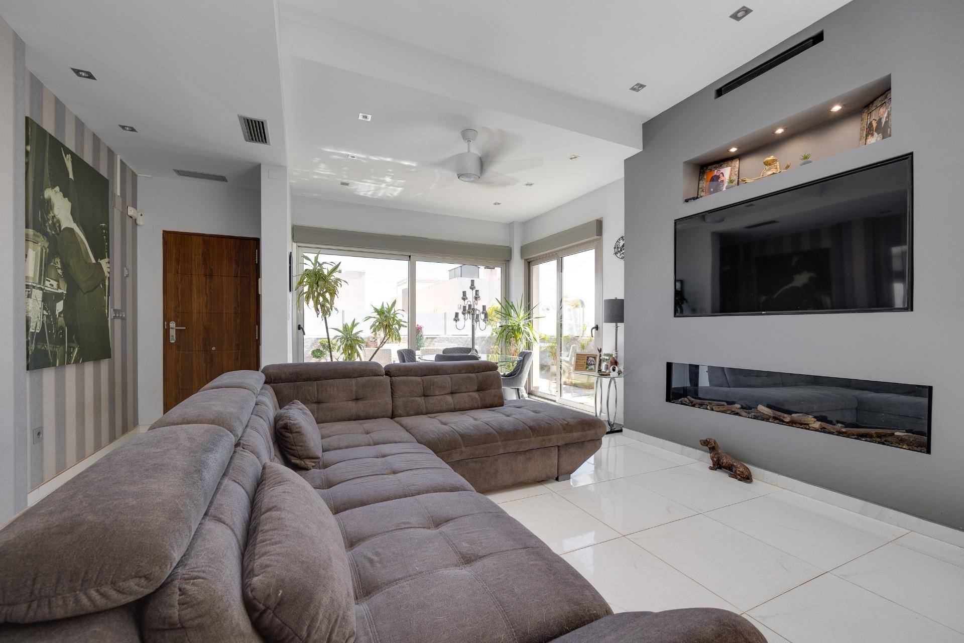 Resale - Villa - Orihuela Costa - Pau 26