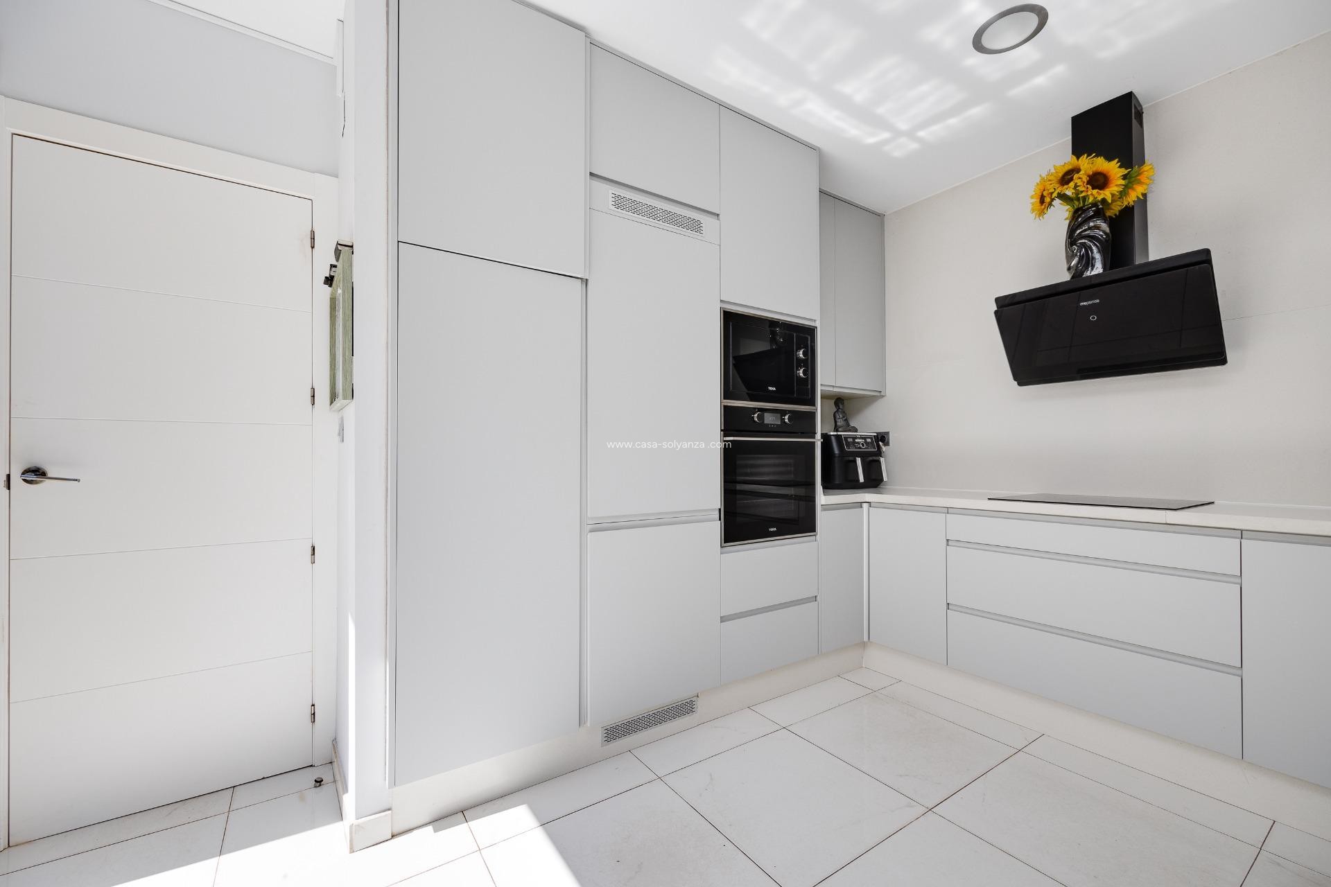 Resale - Villa - Orihuela Costa - Pau 26