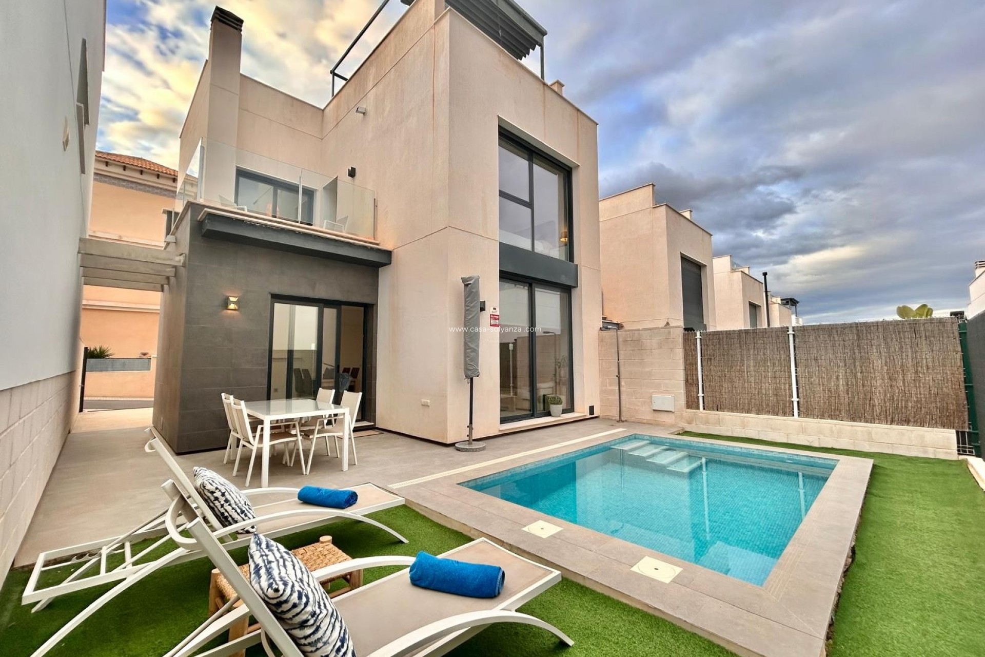 Resale - Villa - Orihuela Costa - Pau 26