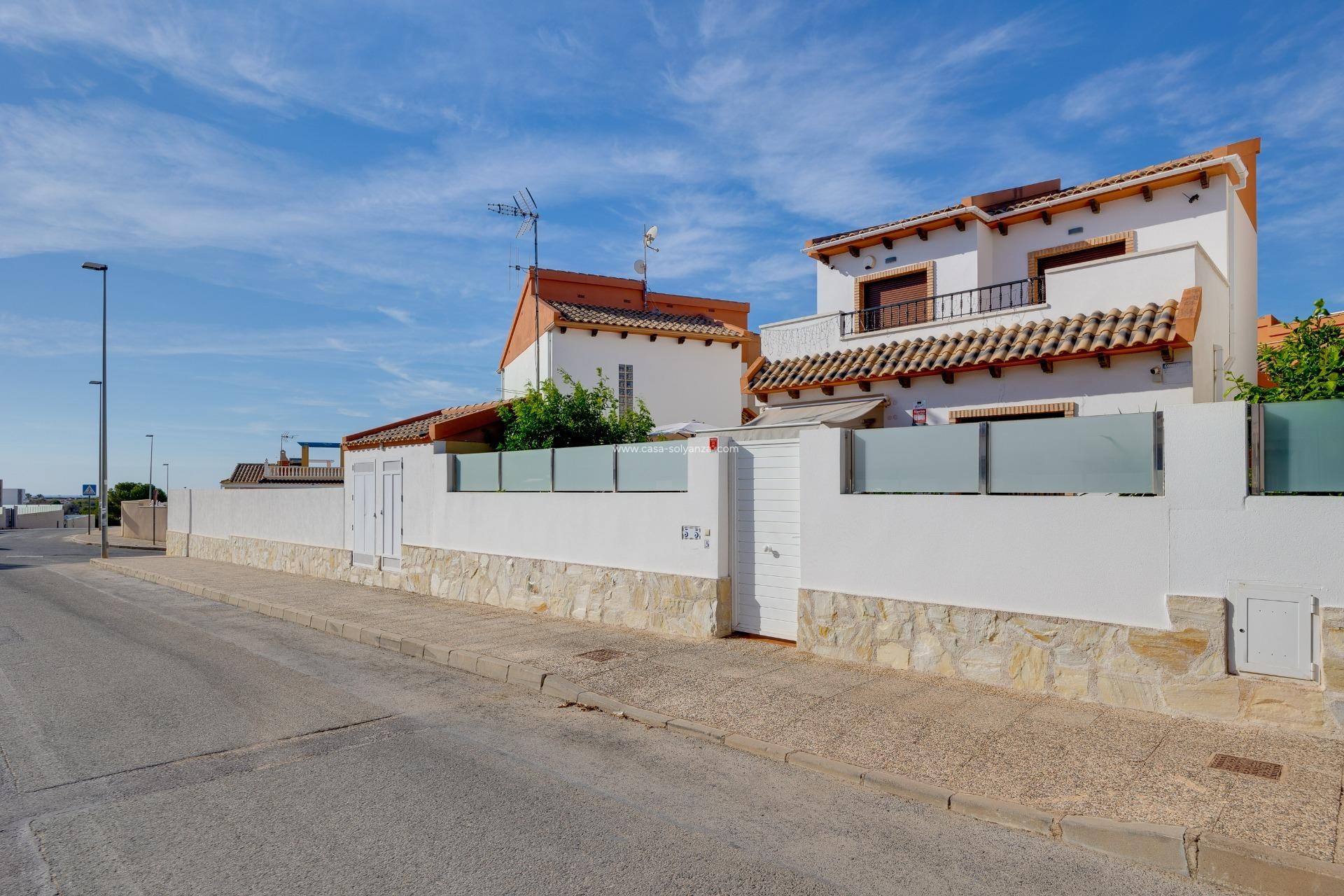 Resale - Villa - Orihuela Costa - Pau 8