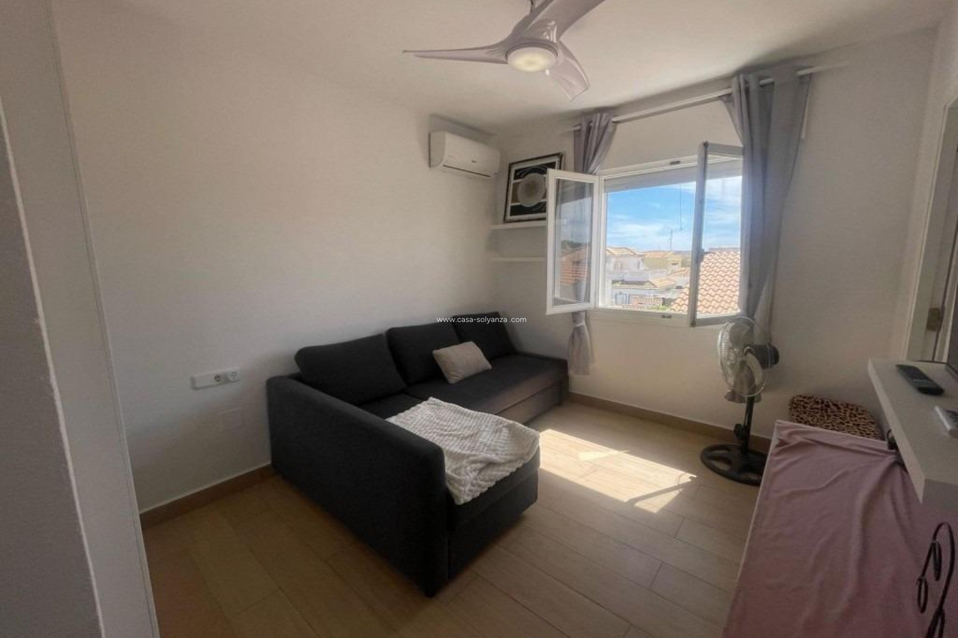 Resale - Villa - Orihuela Costa - Playa Flamenca