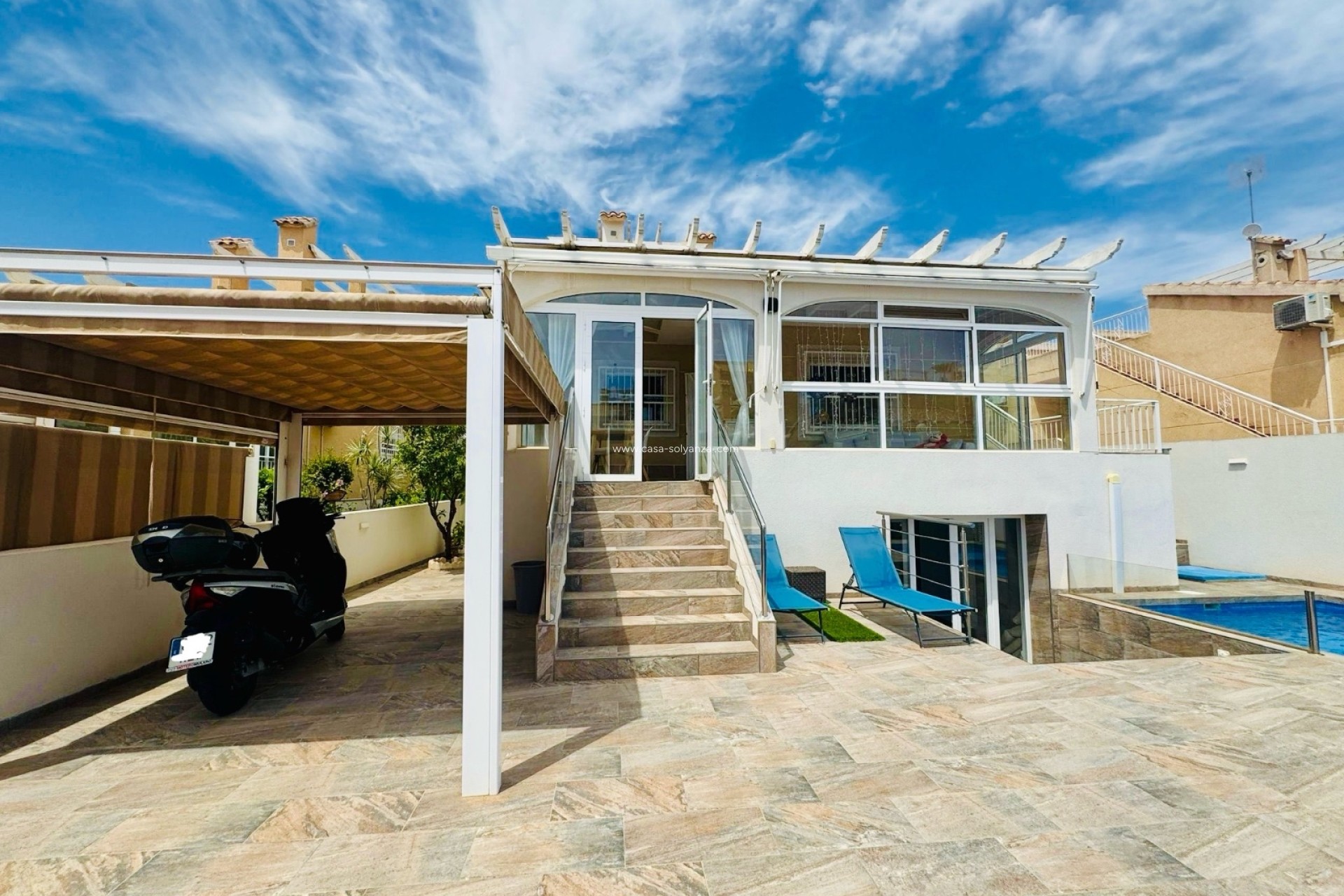 Resale - Villa - Orihuela Costa - Playa Flamenca