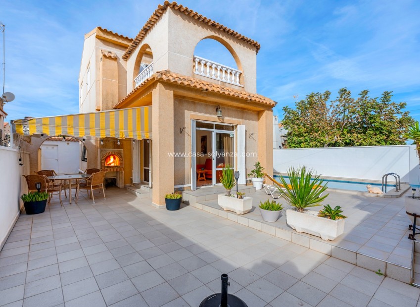 Resale - Villa - Orihuela Costa - Playa Flamenca