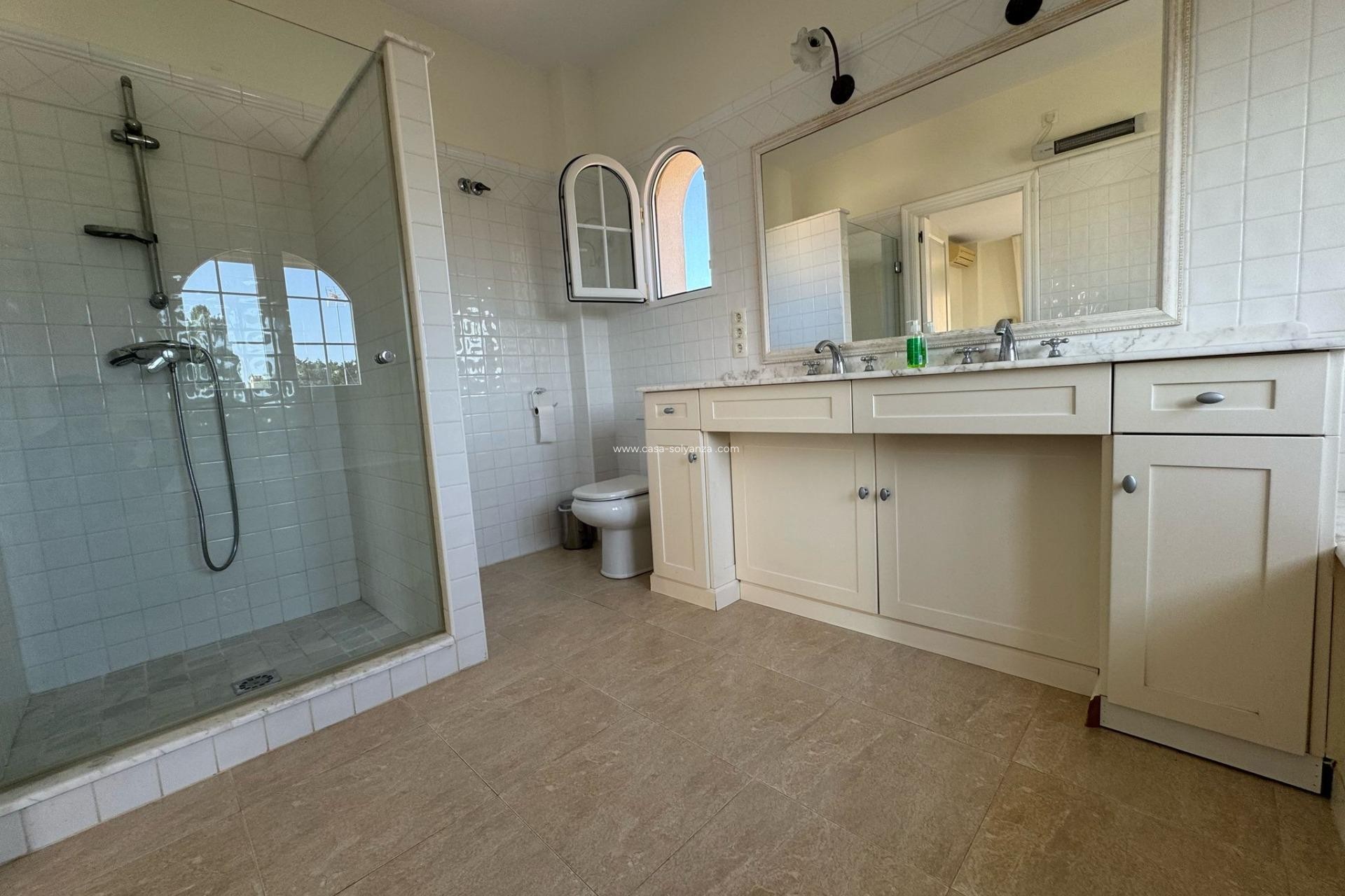 Resale - Villa - Orihuela Costa - Playa Flamenca