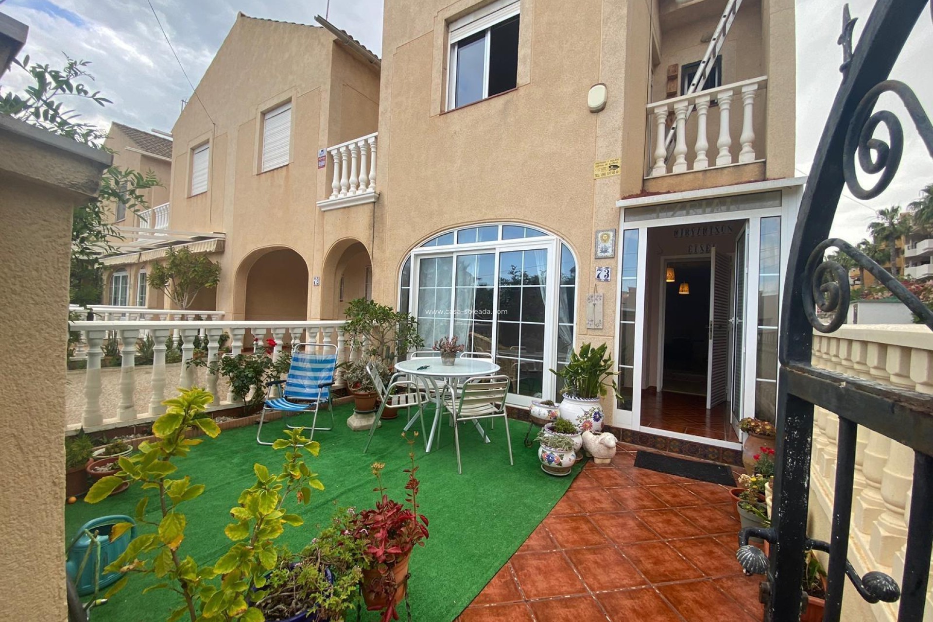 Resale - Villa - Orihuela Costa - Punta Prima