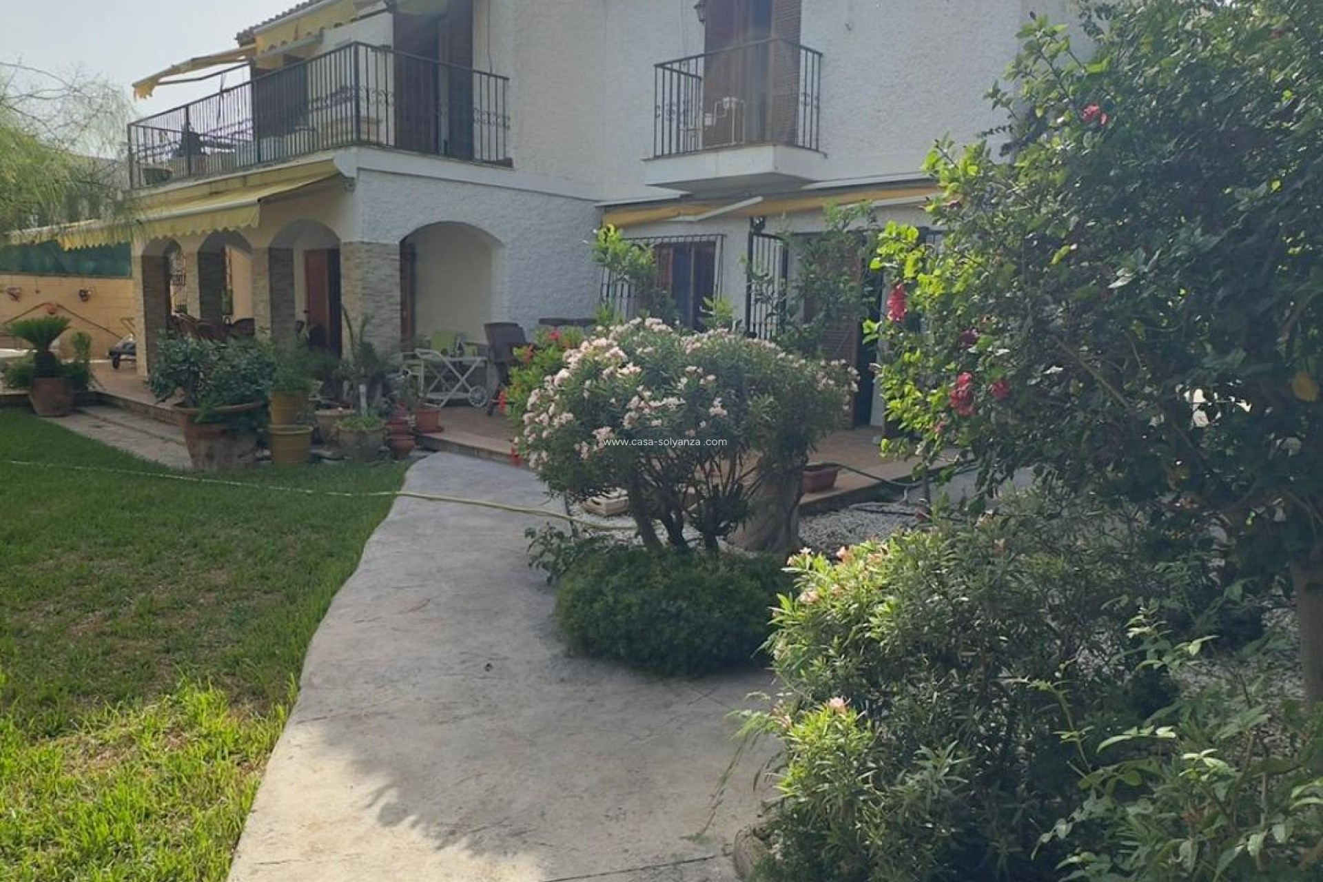 Resale - Villa - Orihuela Costa - Punta Prima