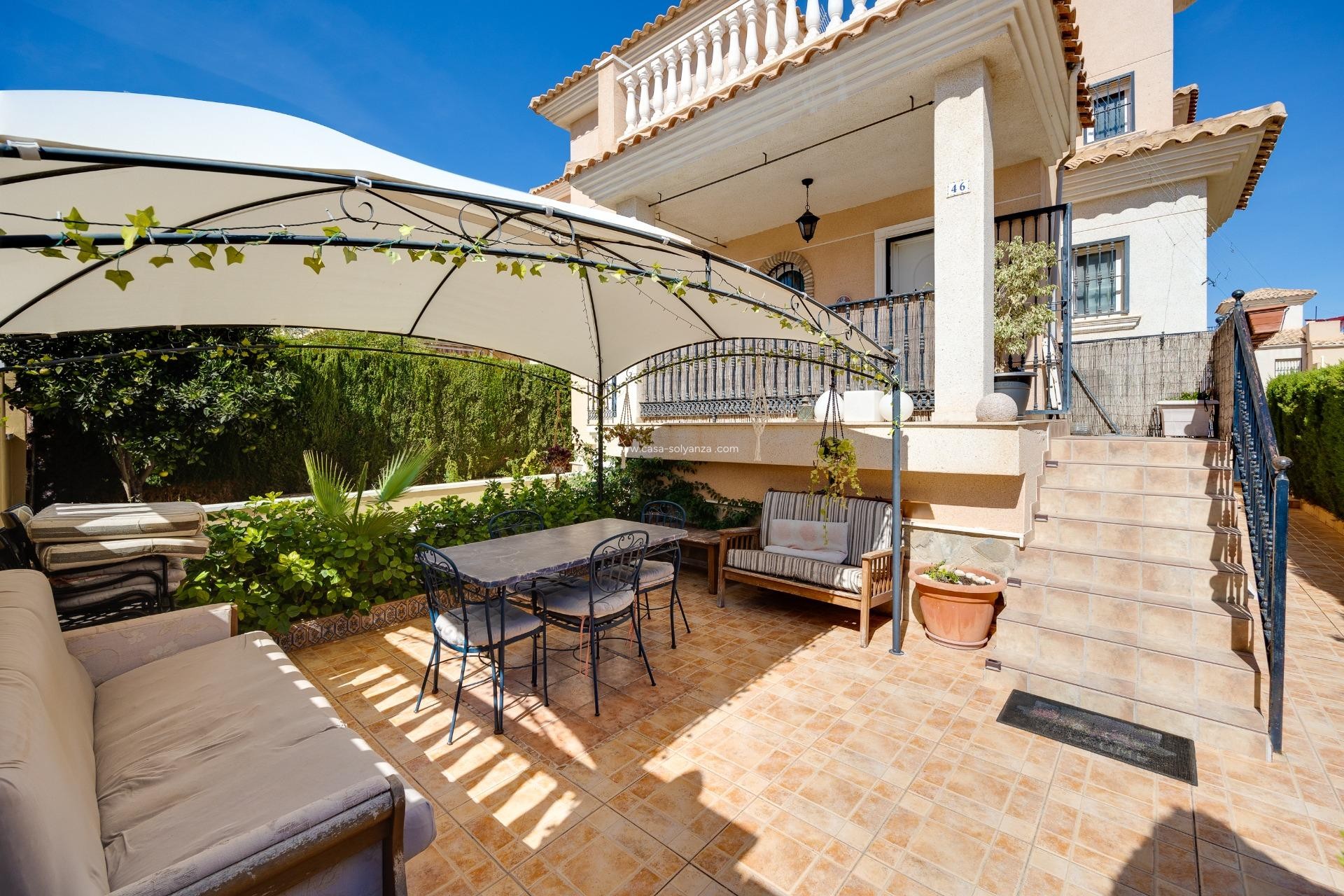 Resale - Villa - Orihuela Costa - Urbanización Perla del Mar