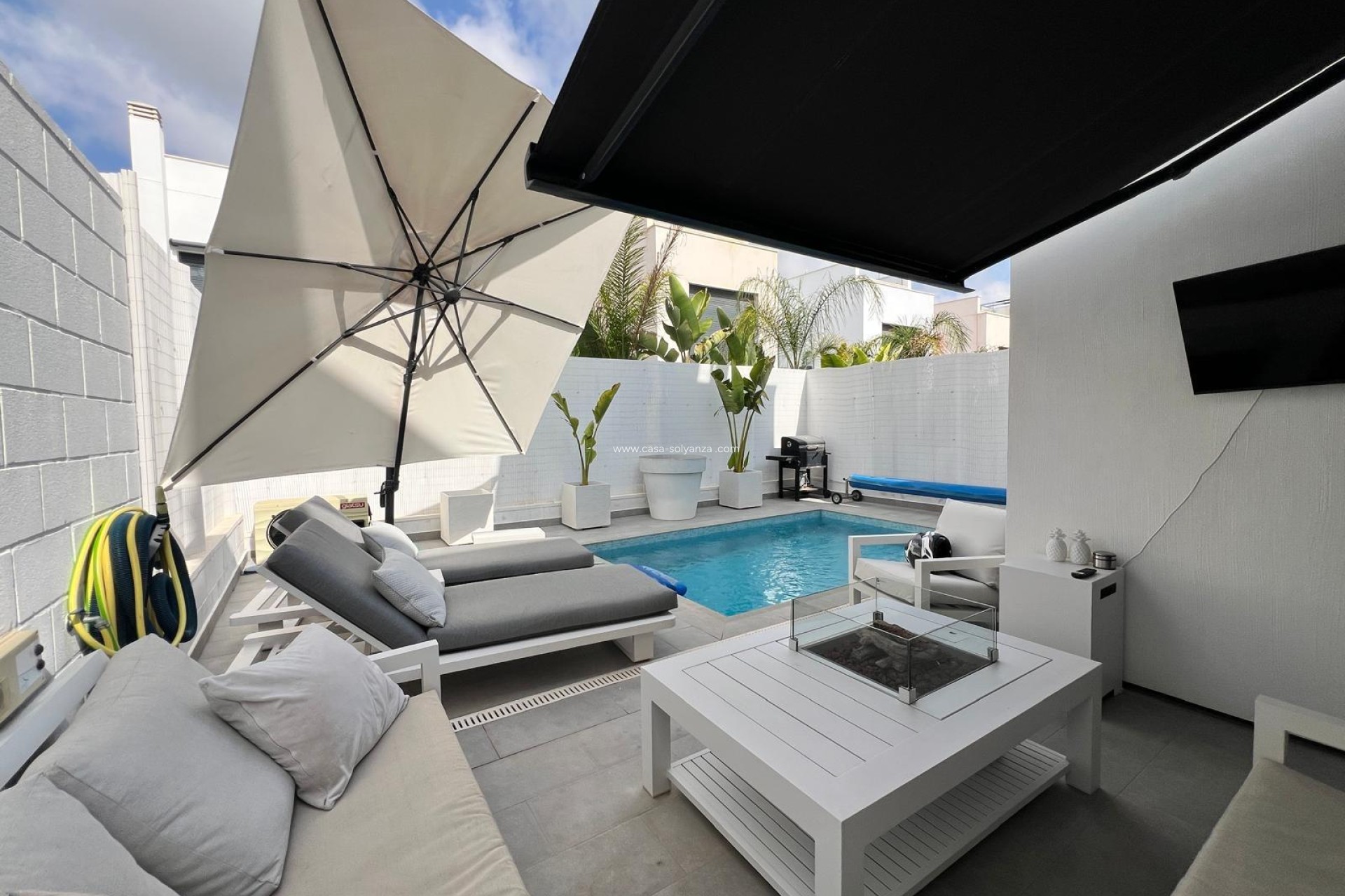Resale - Villa - Orihuela Costa - Villamartín