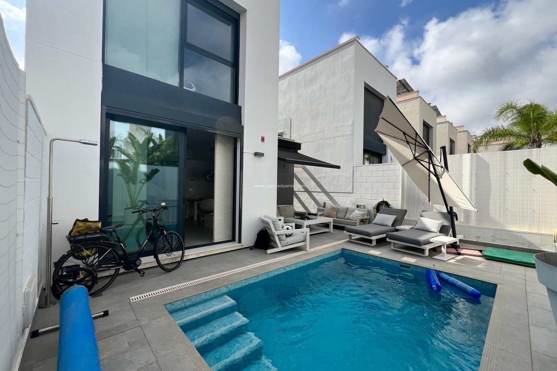 Resale - Villa - Orihuela Costa - Villamartín