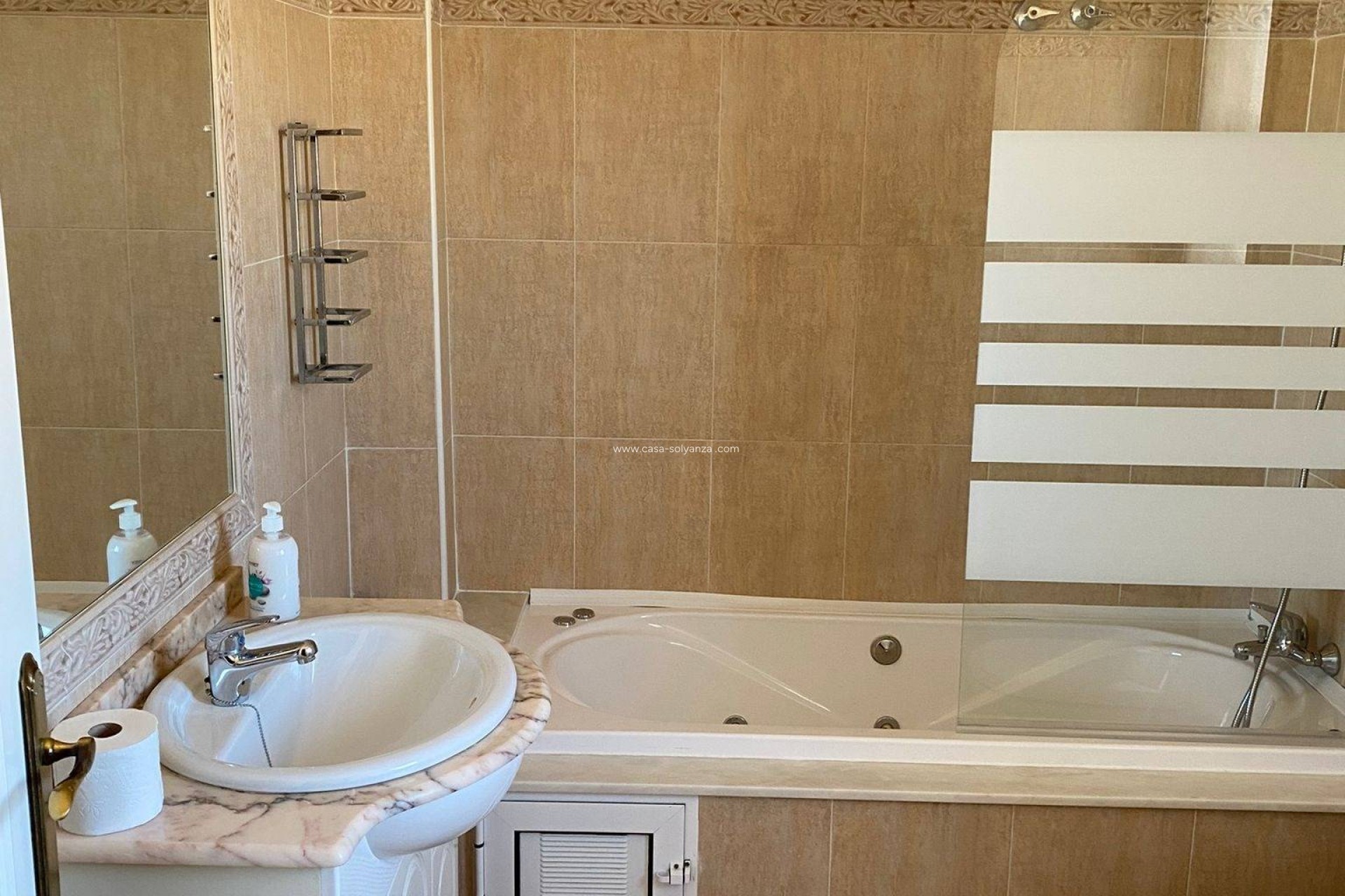Resale - Villa - Orihuela Costa - Villamartín