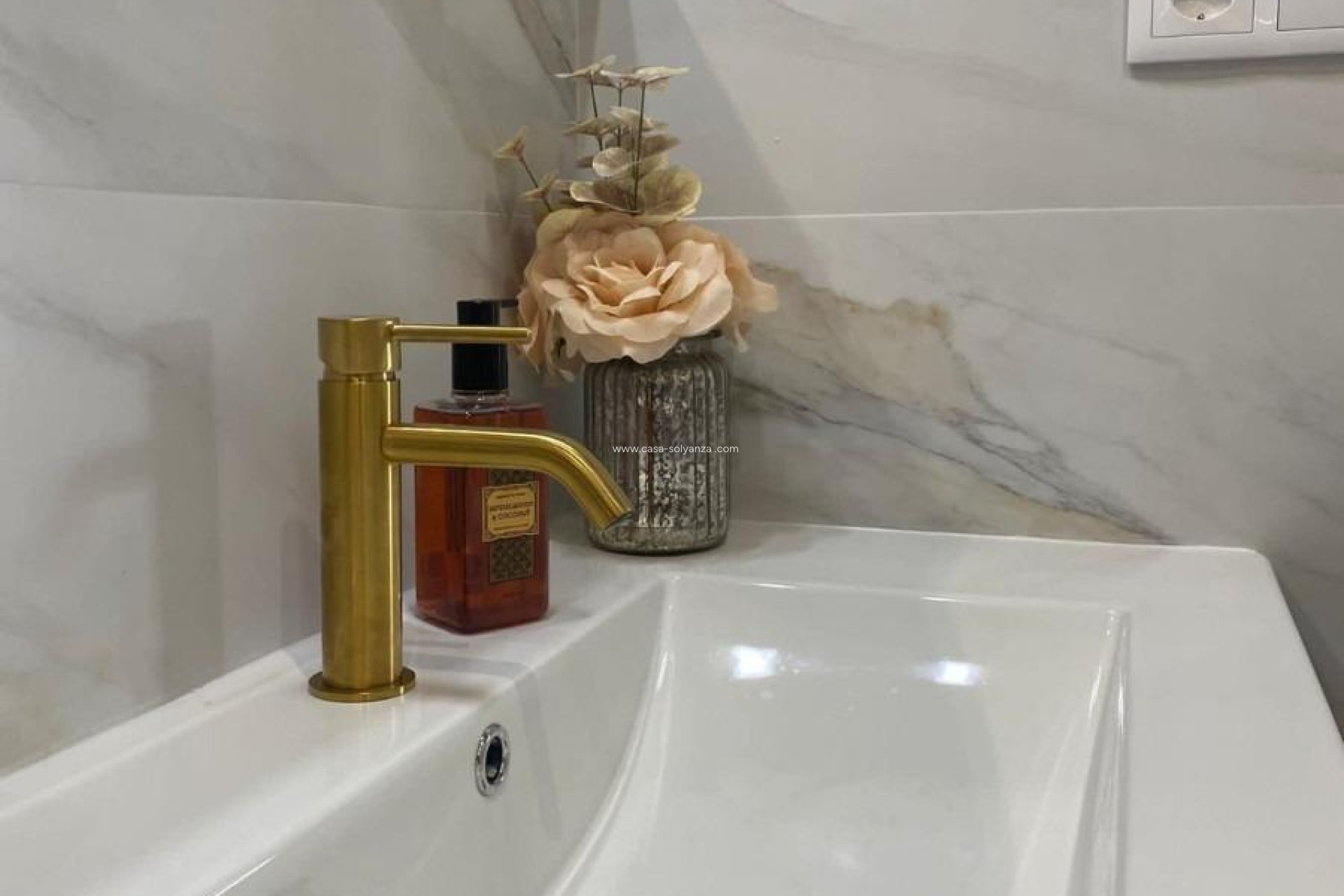 Resale - Villa - Orihuela Costa - Villamartín