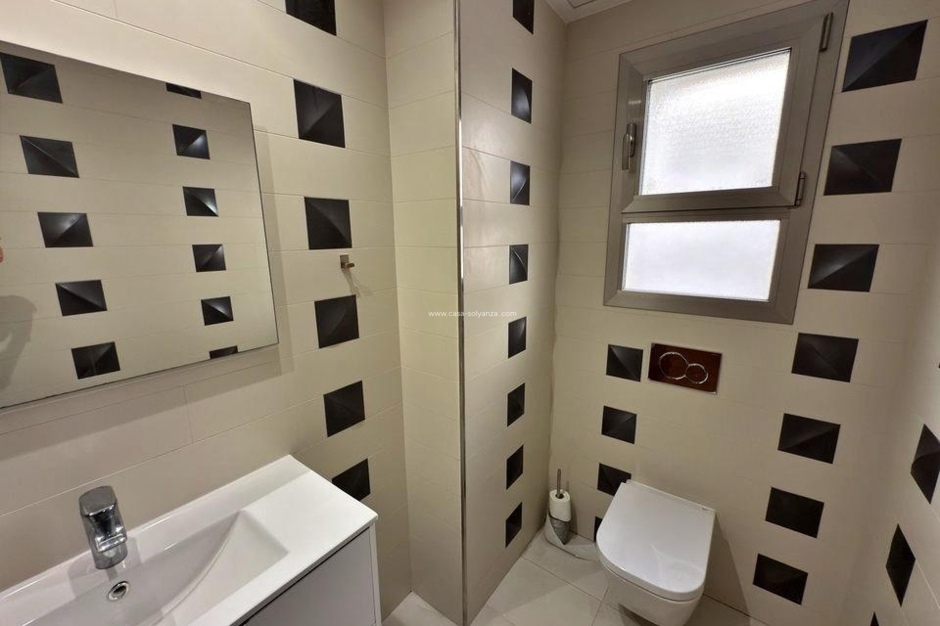 Resale - Villa - Orihuela Costa - Villamartín